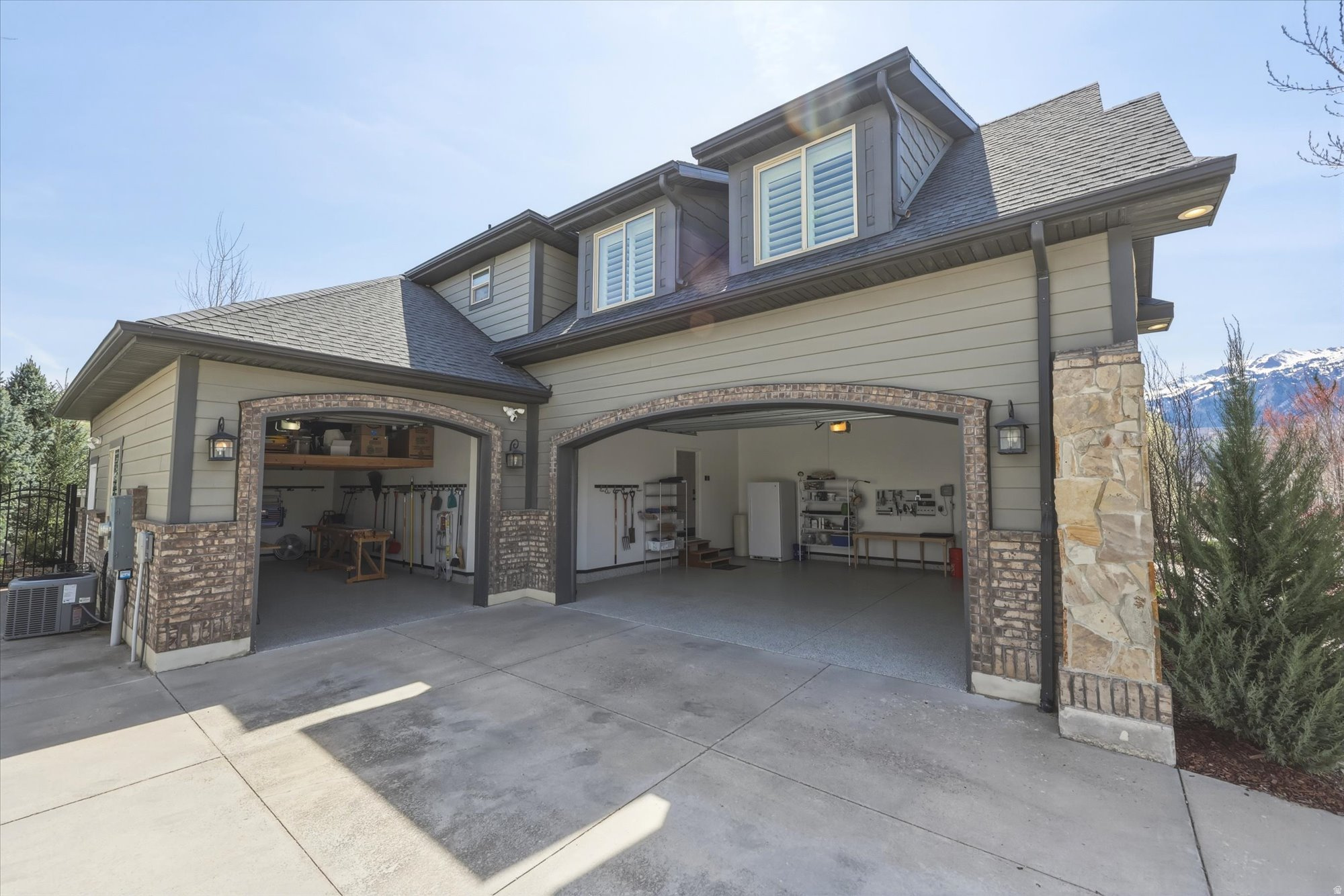 ROLLINS RANCH PHASE - Residential