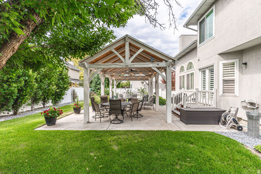 CRANBERRY HILL - Residential