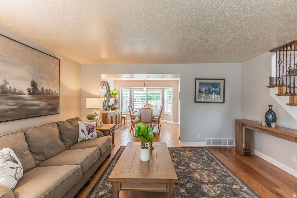 CRANBERRY HILL - Residential