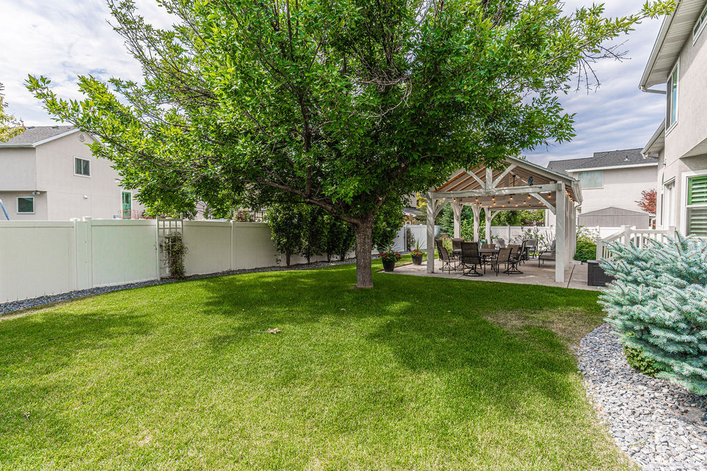 CRANBERRY HILL - Residential