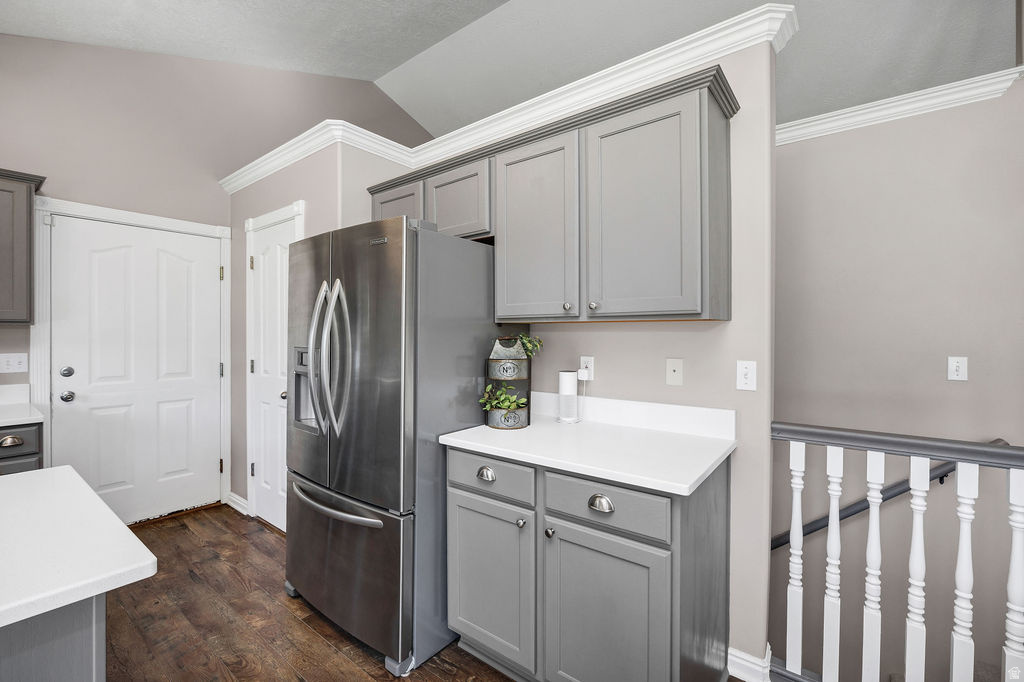 COUNTRY GARDEN ESTATES - Residential