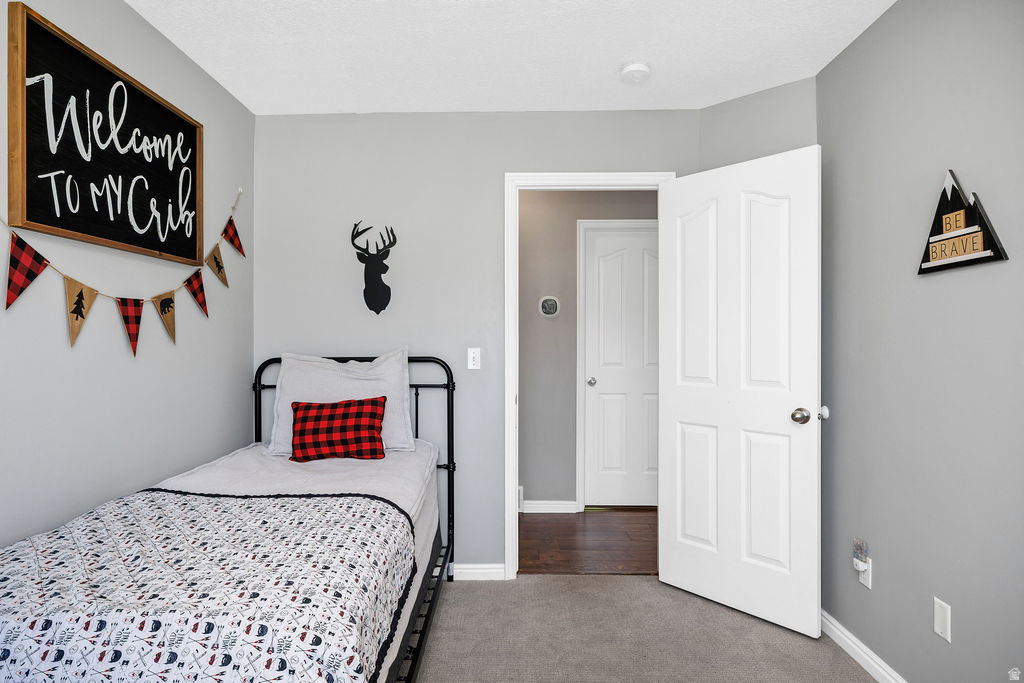 COUNTRY GARDEN ESTATES - Residential