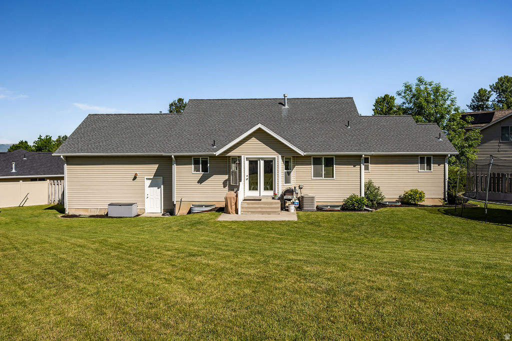 COUNTRY GARDEN ESTATES - Residential