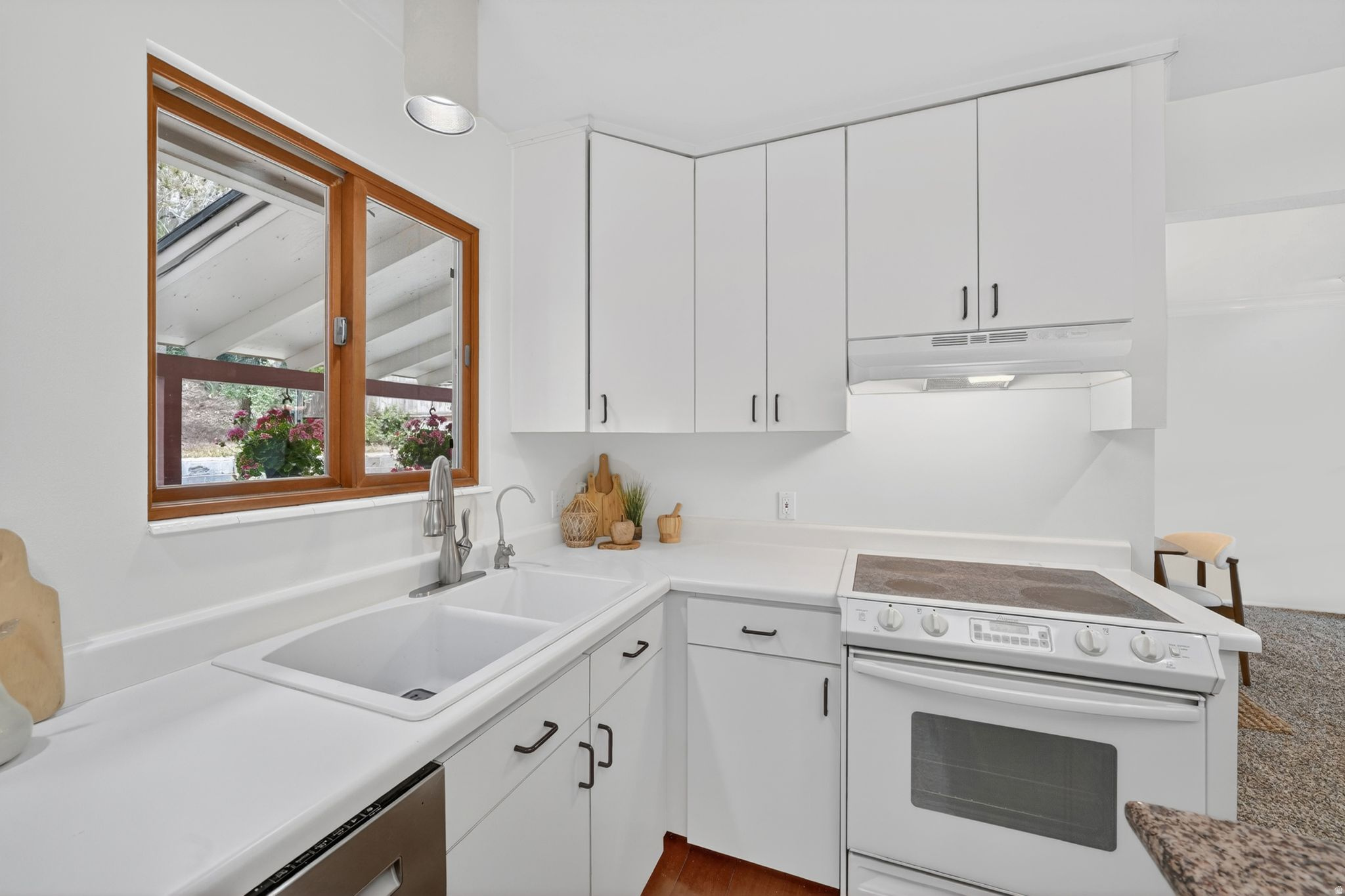 NORTH - Residential