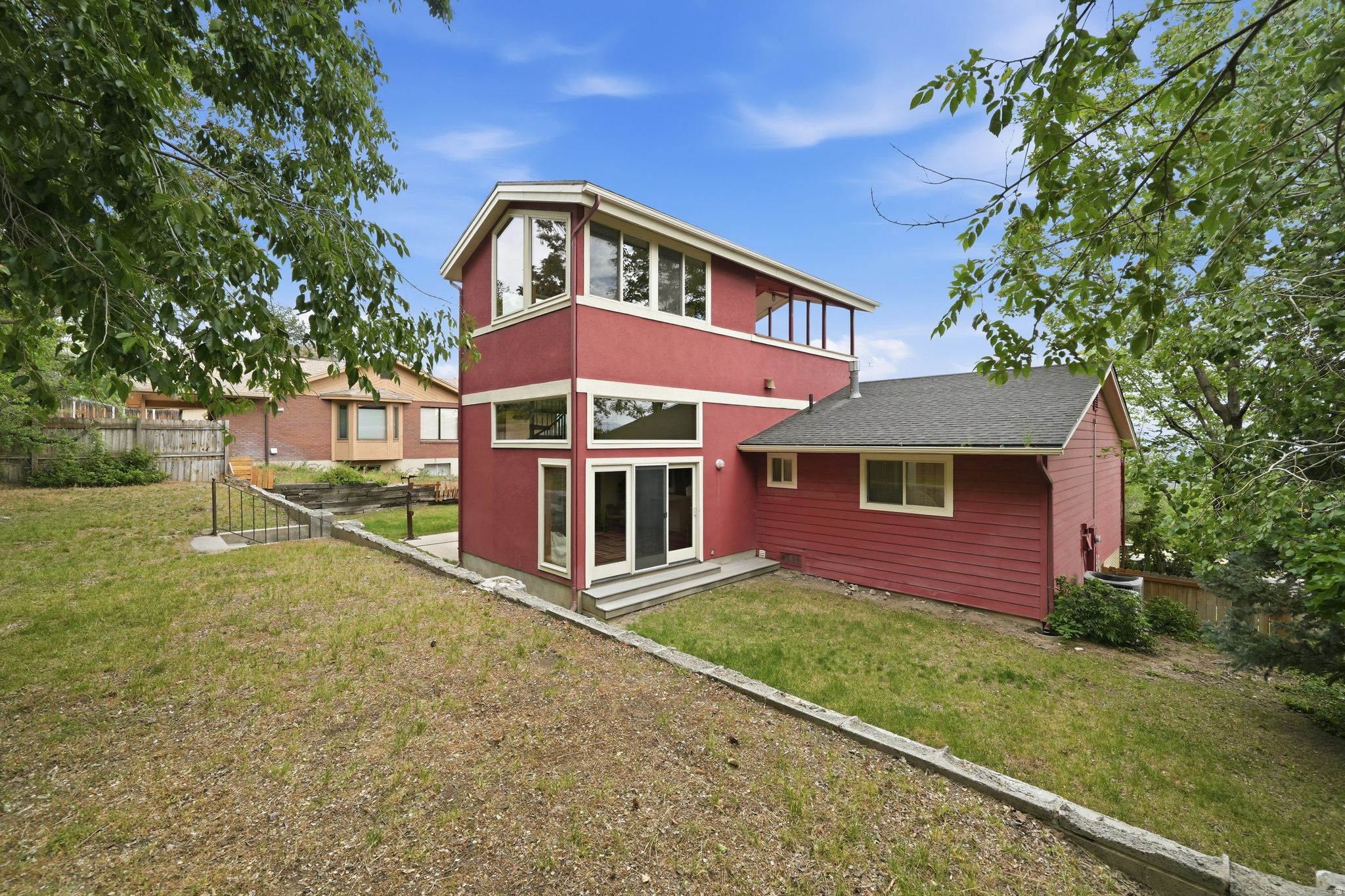 NORTH - Residential