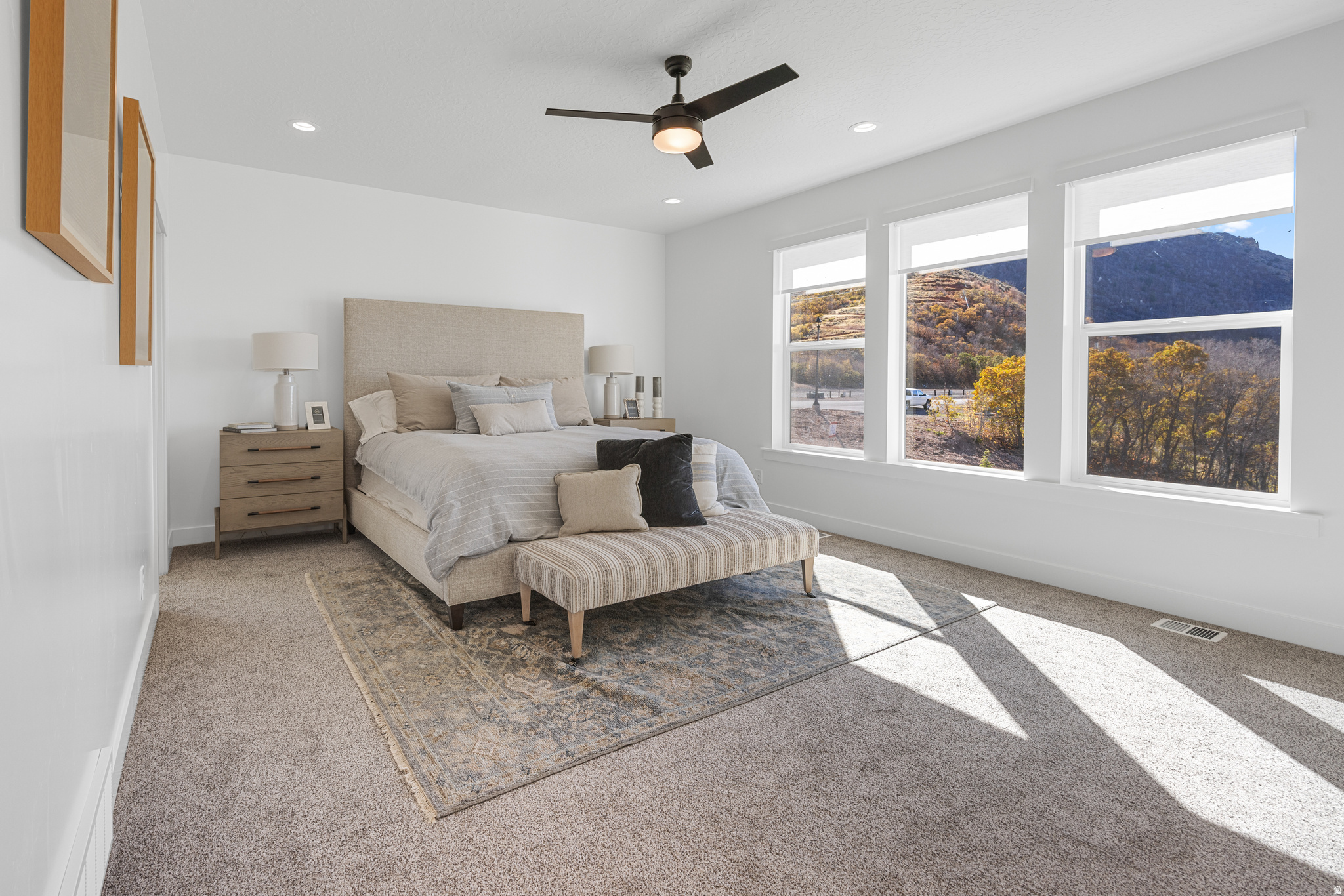 OAKRIDGE COVE - Residential