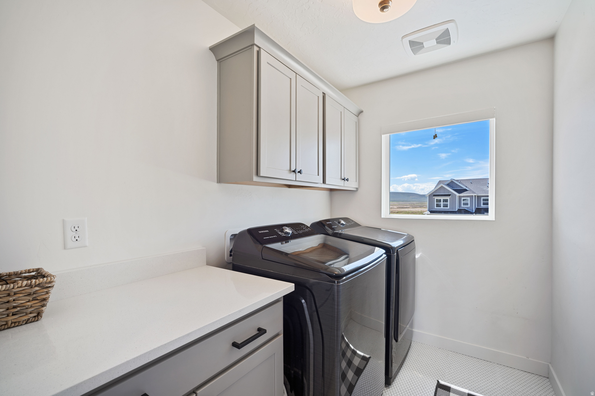 SILVER CREEK - Residential