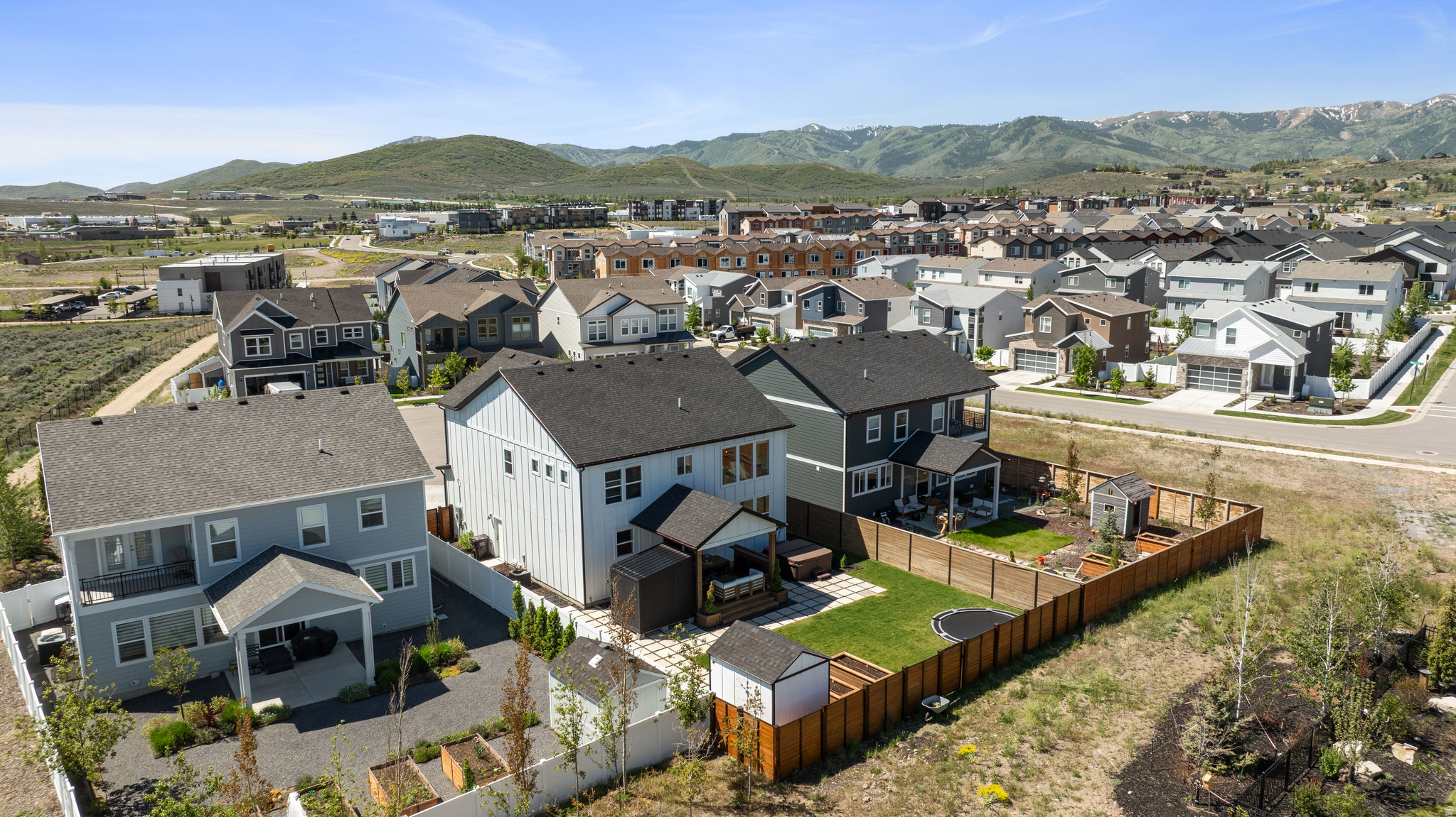 SILVER CREEK - Residential