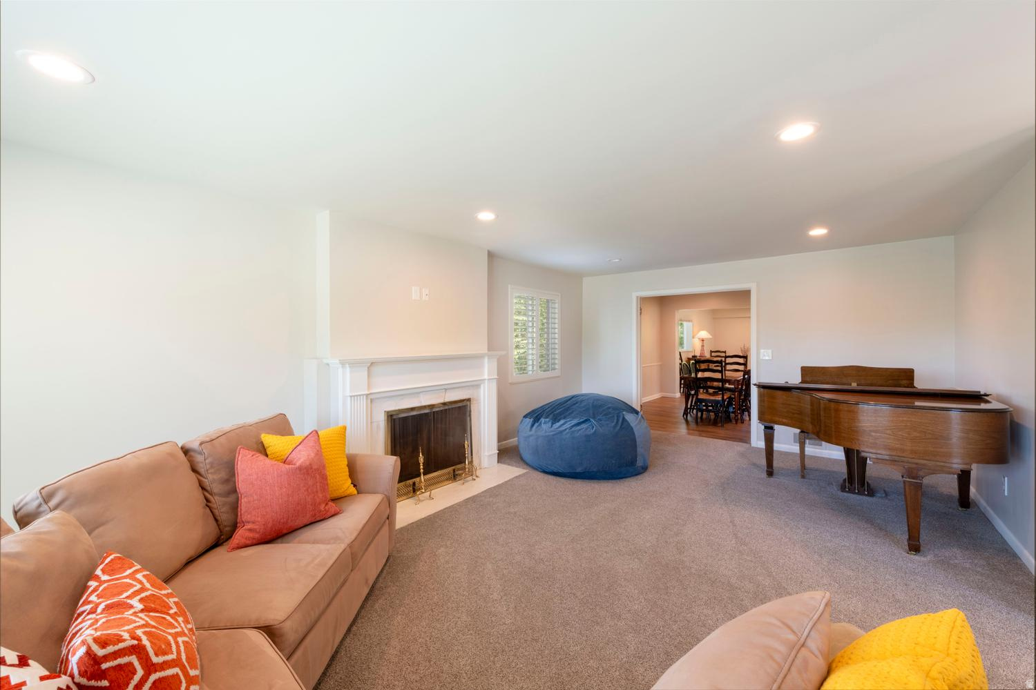 BEACON HEIGHTS - Residential