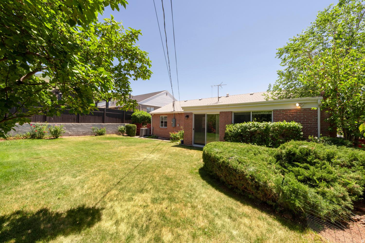 BEACON HEIGHTS - Residential