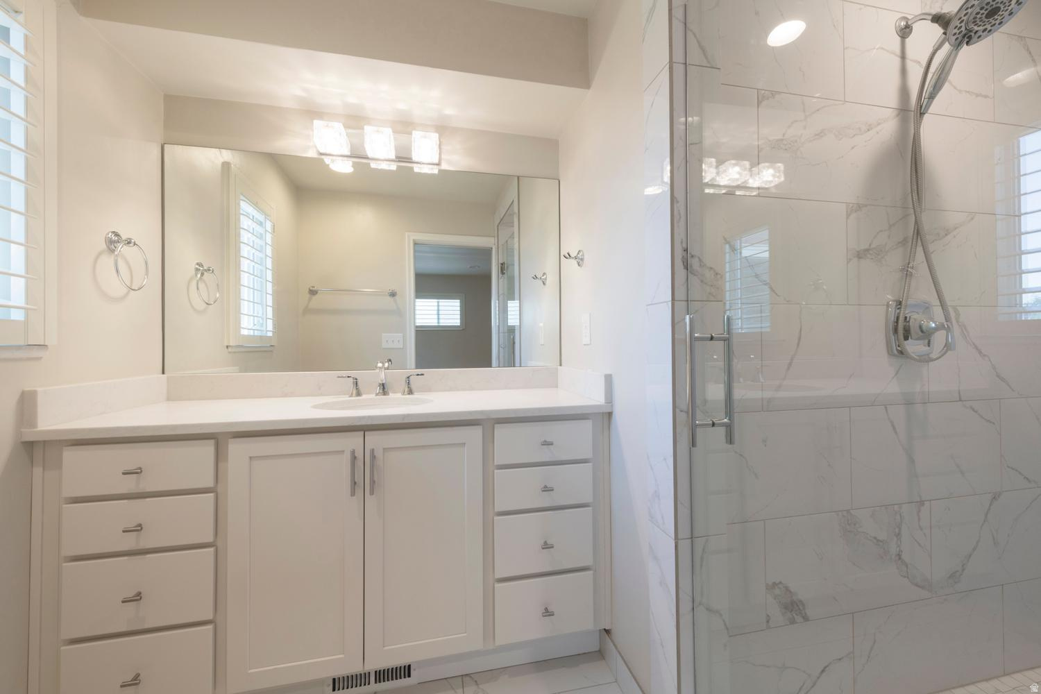 BEACON HEIGHTS - Residential