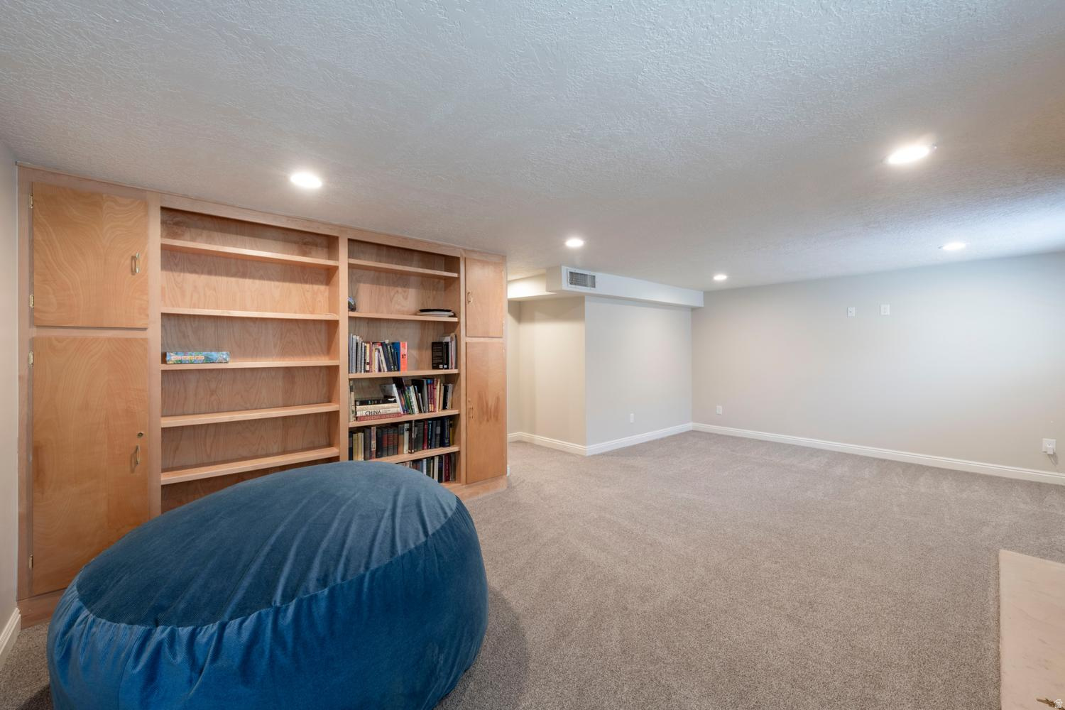 BEACON HEIGHTS - Residential