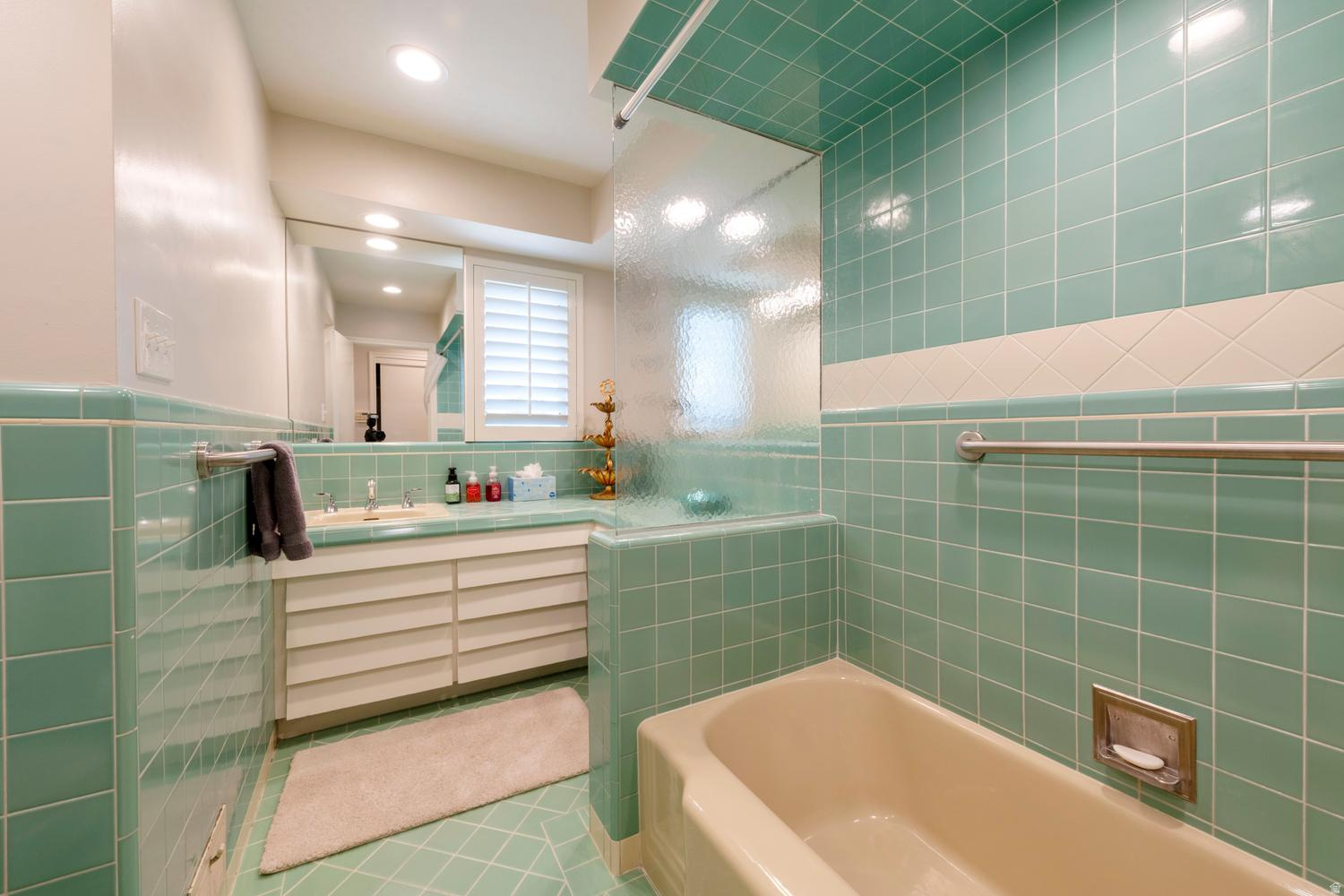 BEACON HEIGHTS - Residential