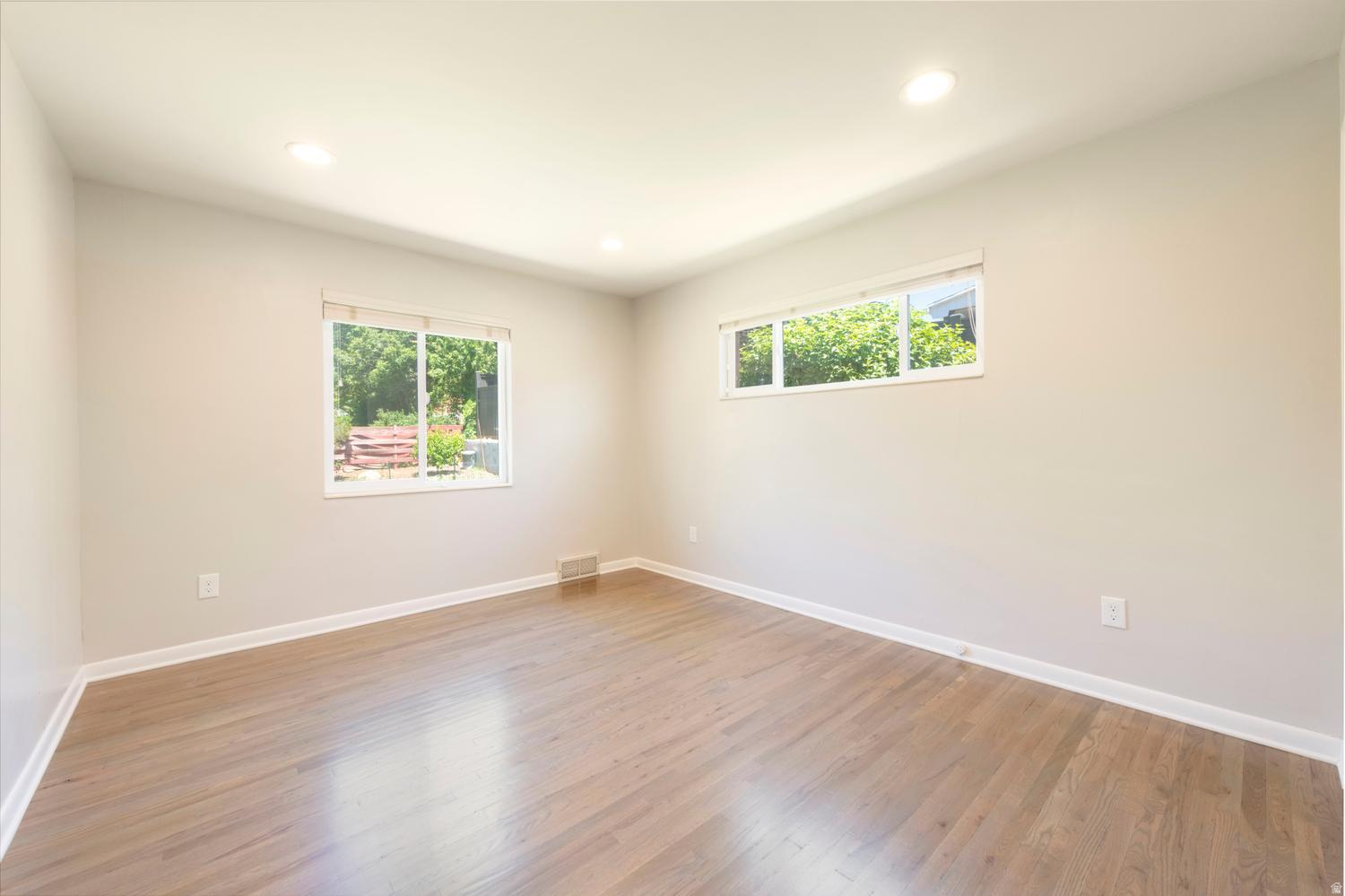BEACON HEIGHTS - Residential