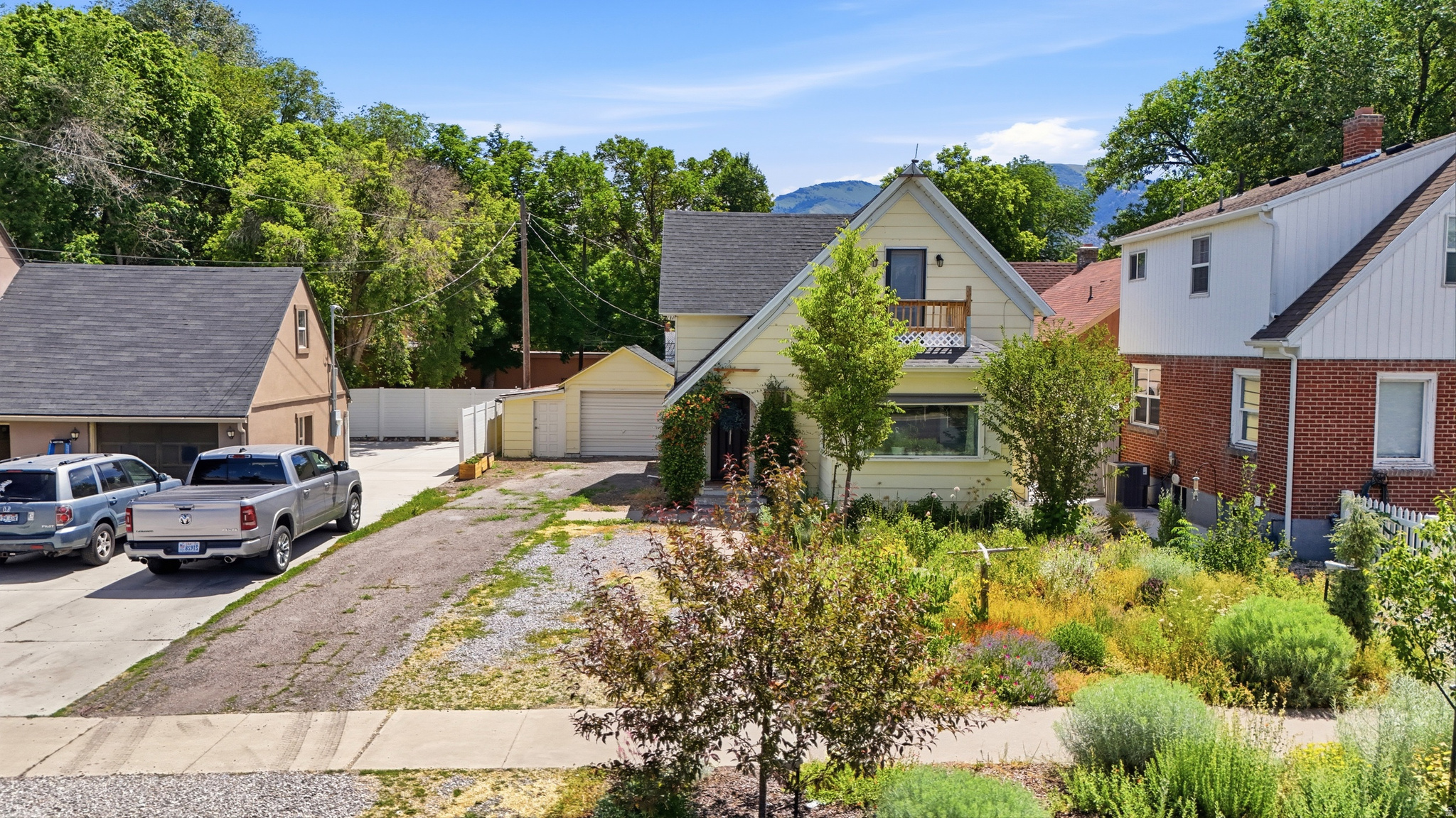 INTEREST - Residential