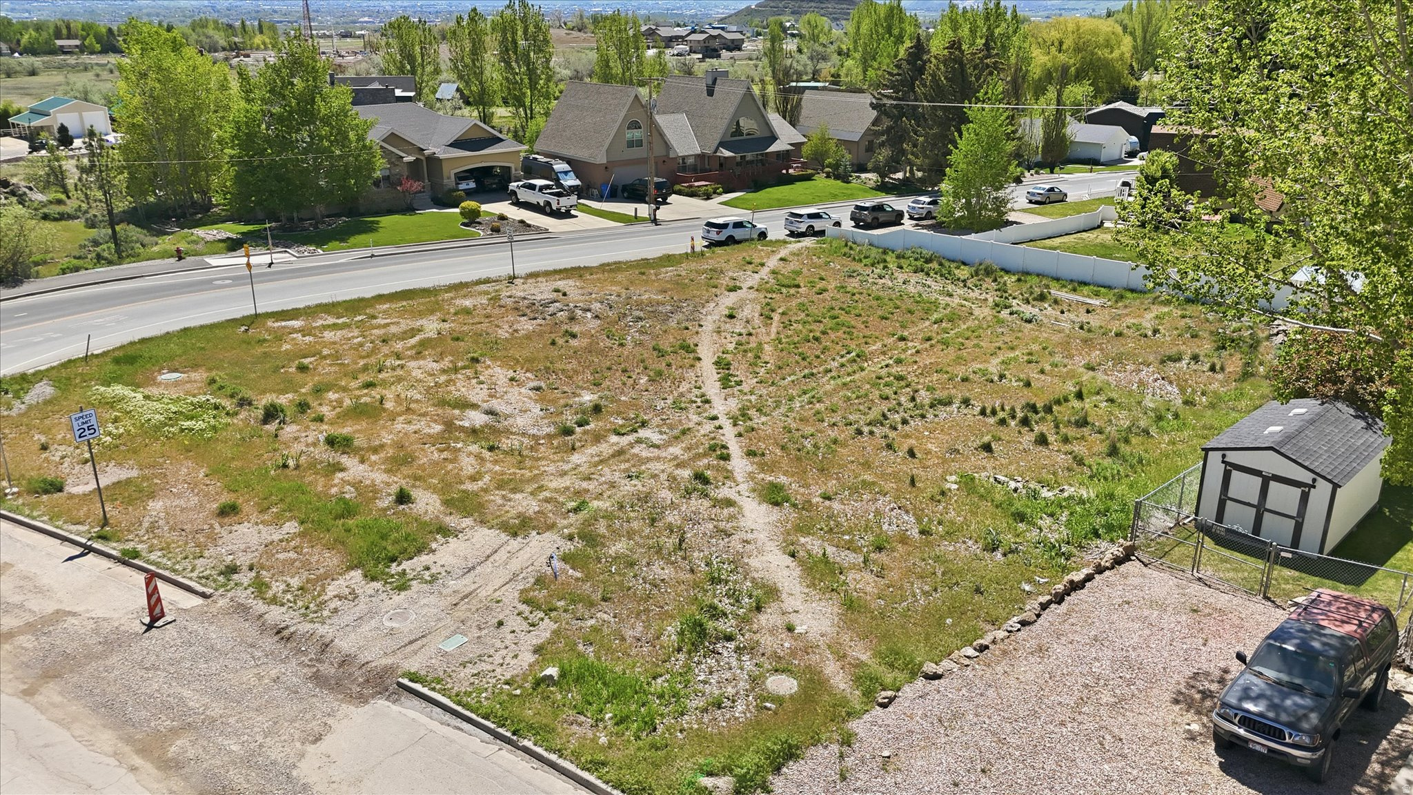 MIDWAY FARMS - Land