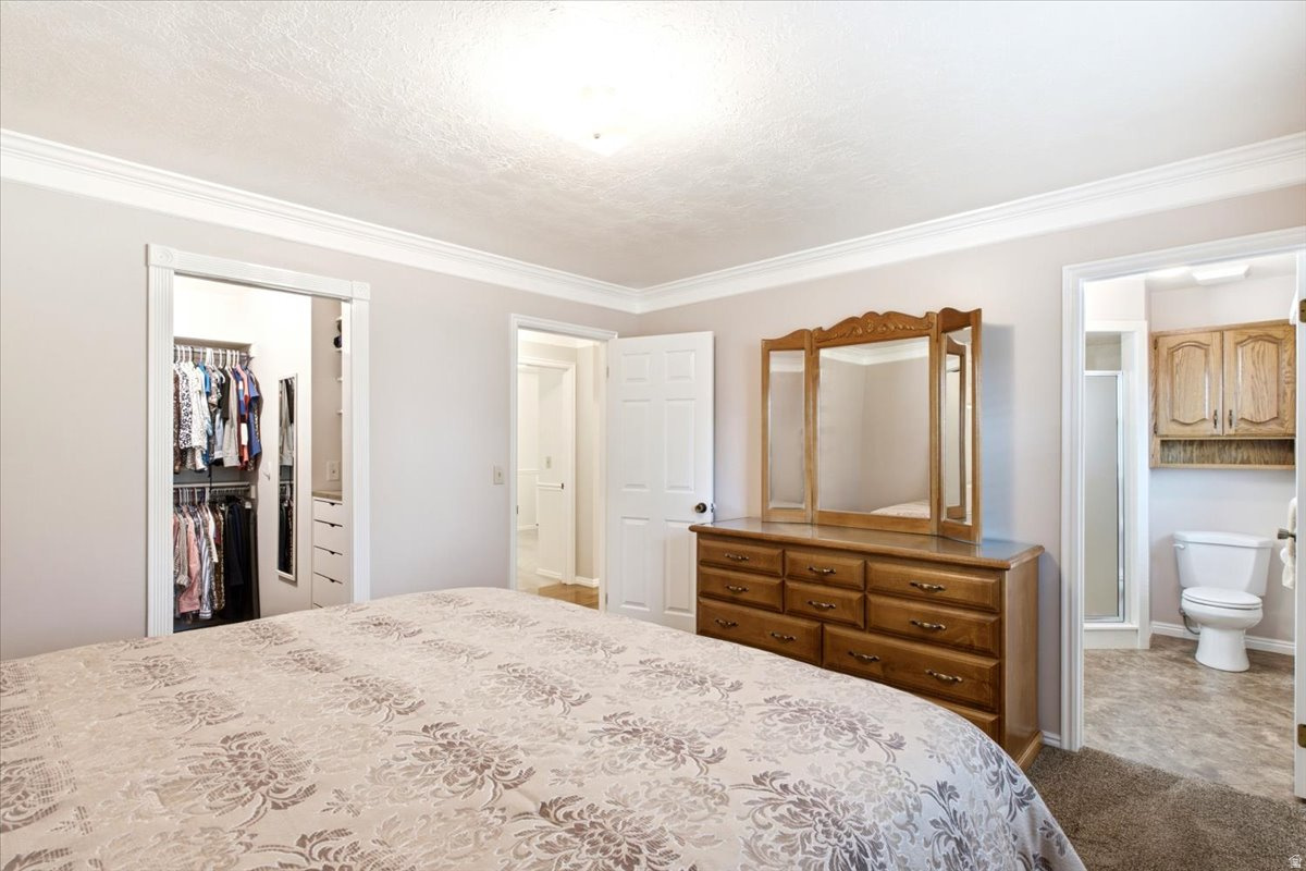EASTWOOD ESTATES - Residential