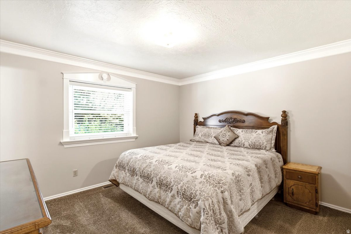 EASTWOOD ESTATES - Residential