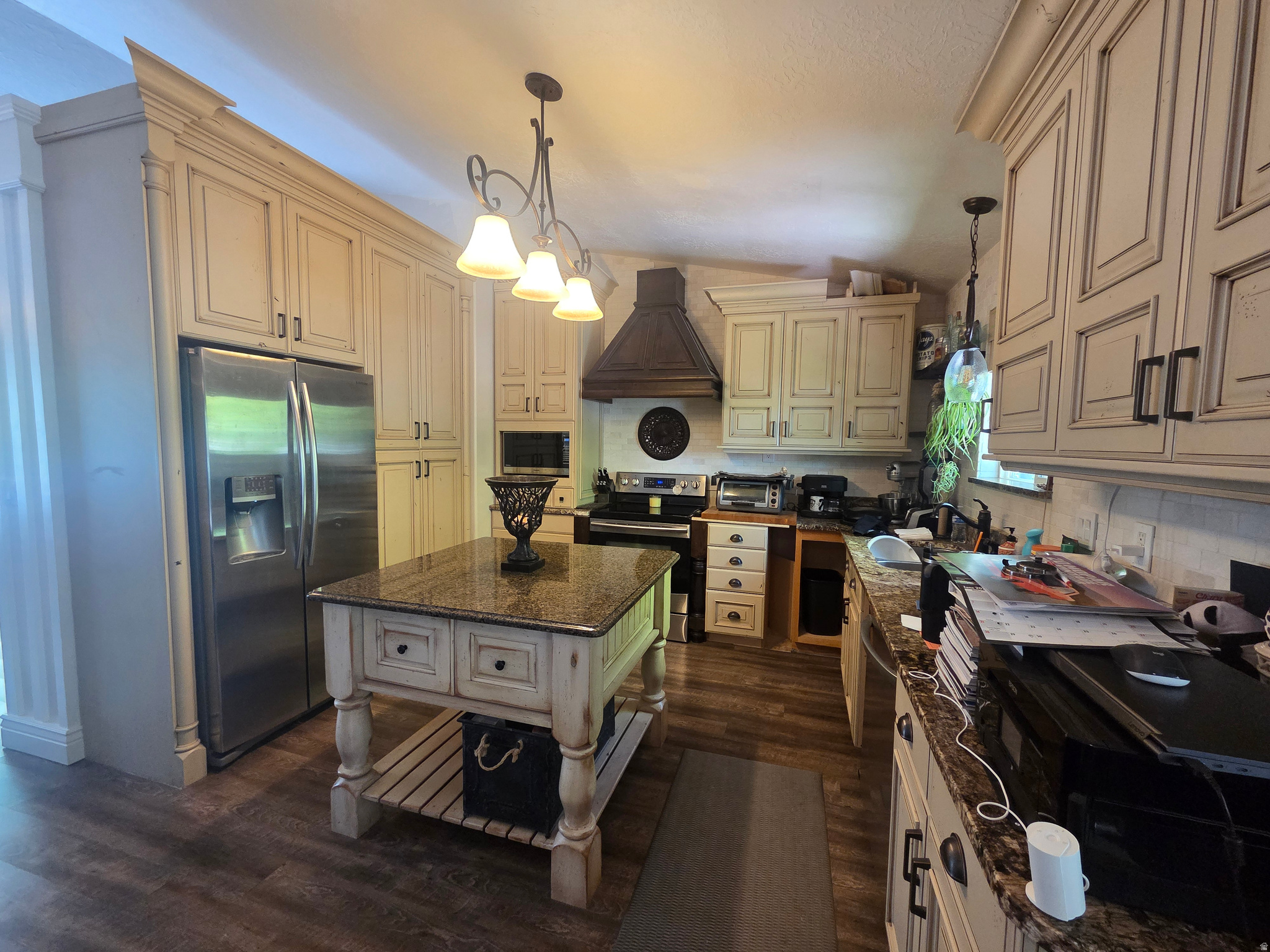 PLEASANT HILLS - Residential