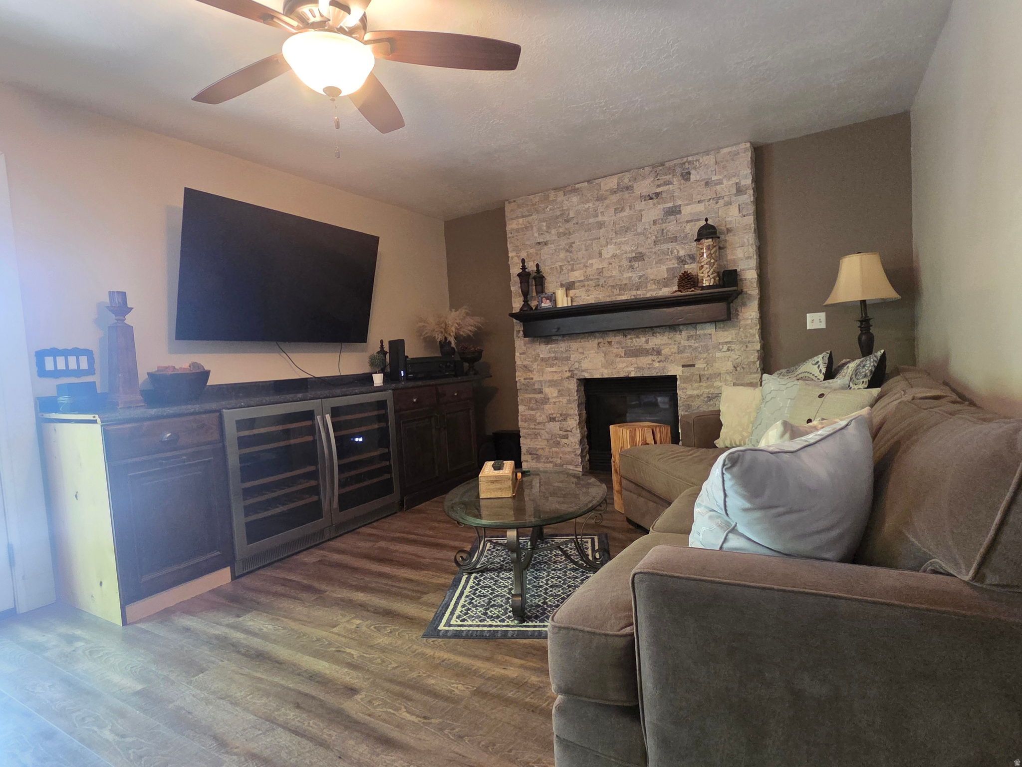 PLEASANT HILLS - Residential