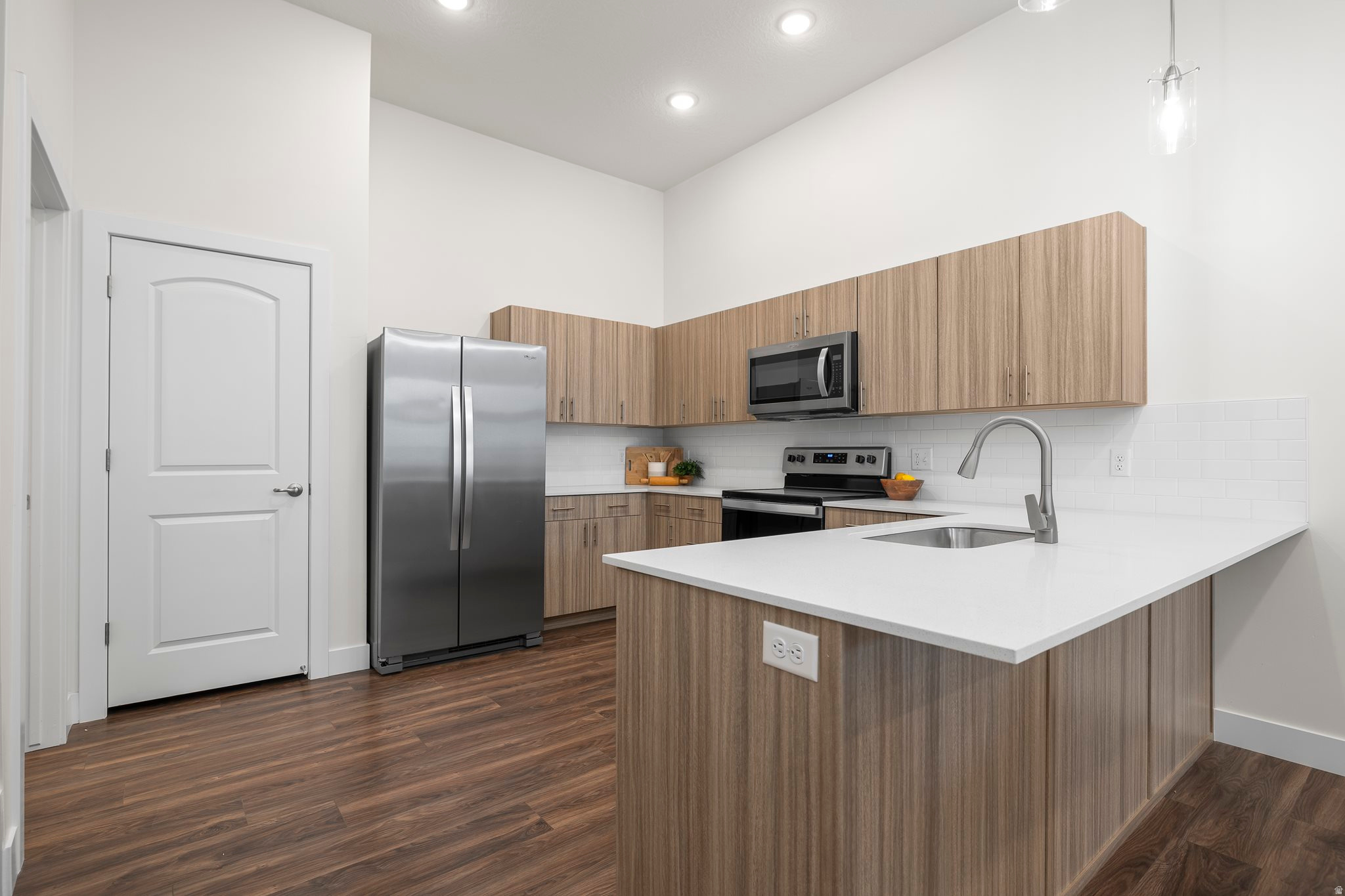 SARATOGA VIEW - Residential