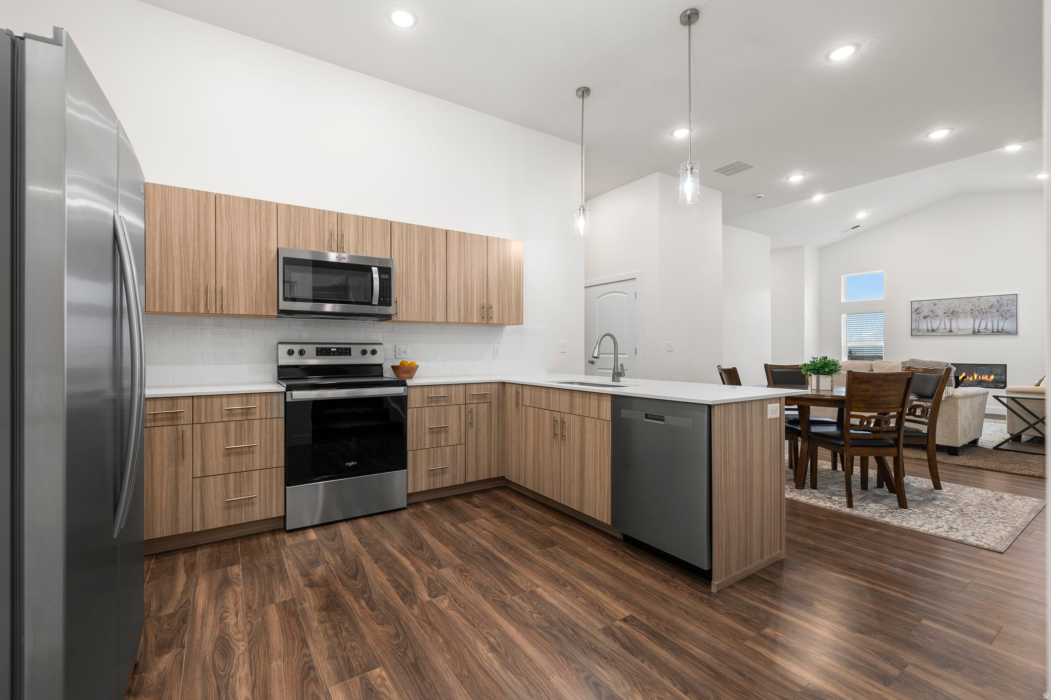 SARATOGA VIEW - Residential