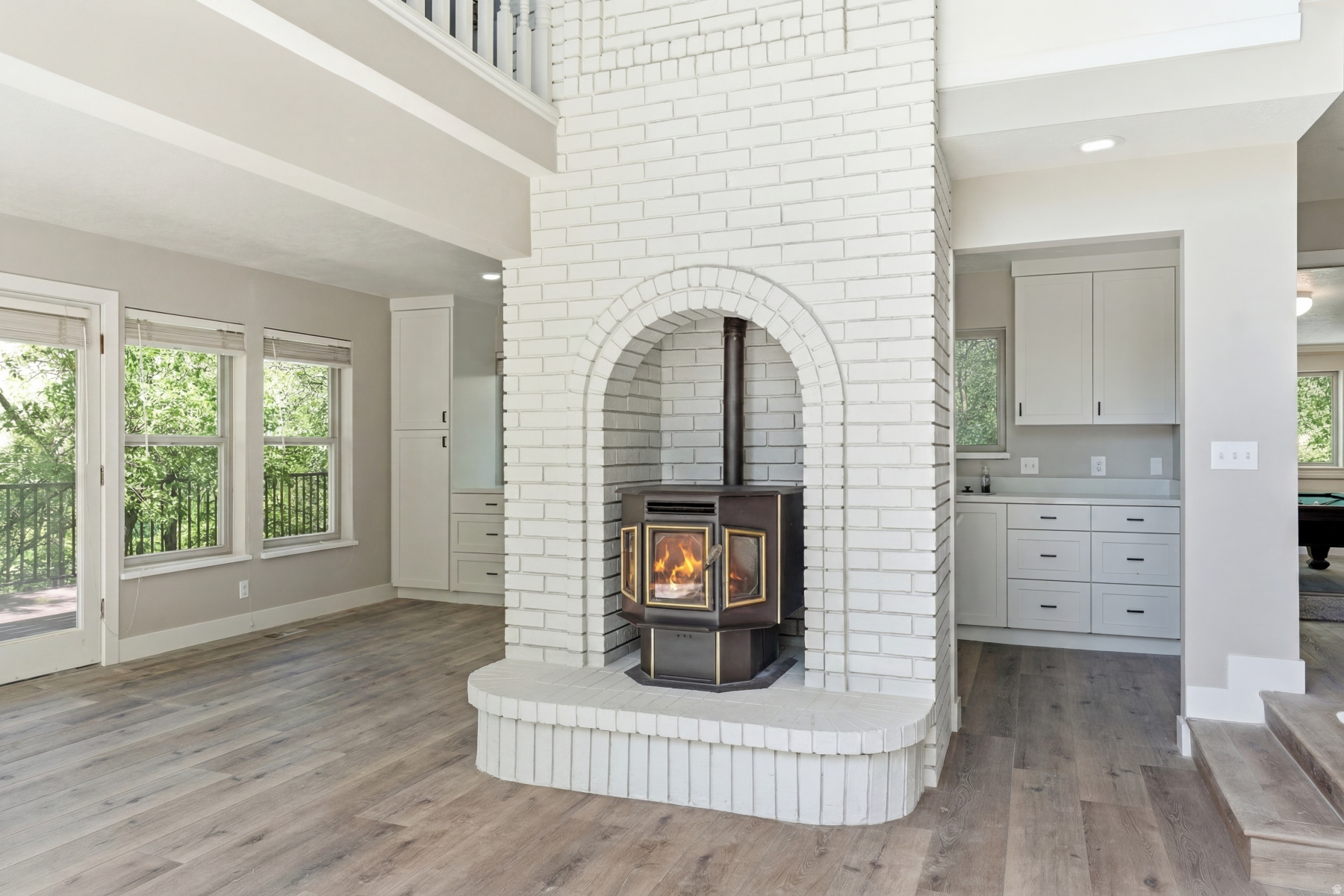 GRINDSTONE - Residential