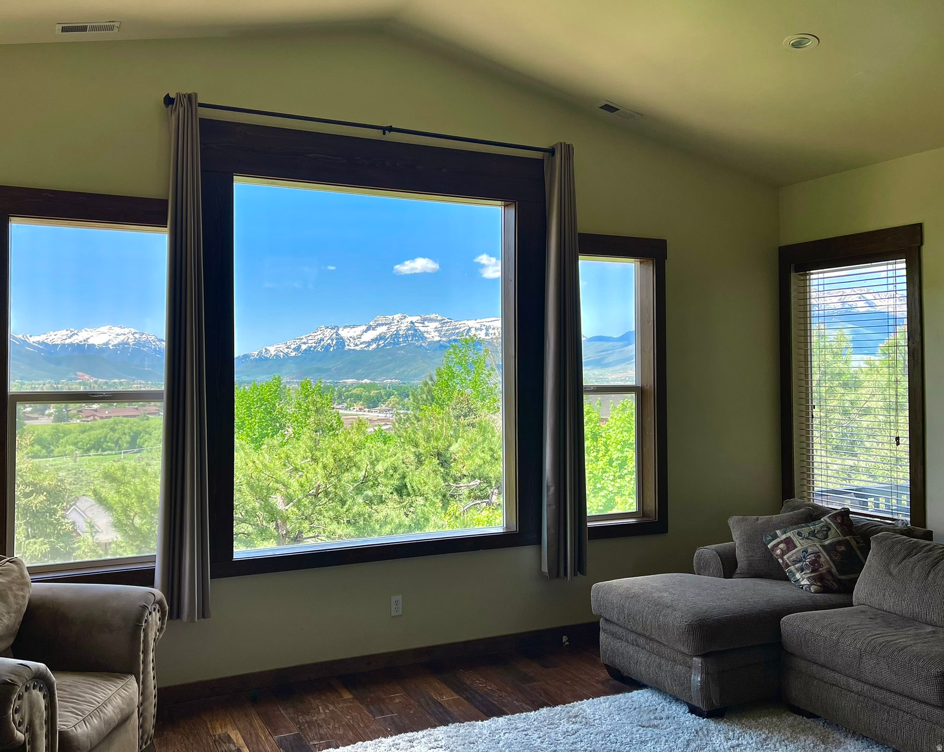 VALLEY HILLS ESTATES - Residential