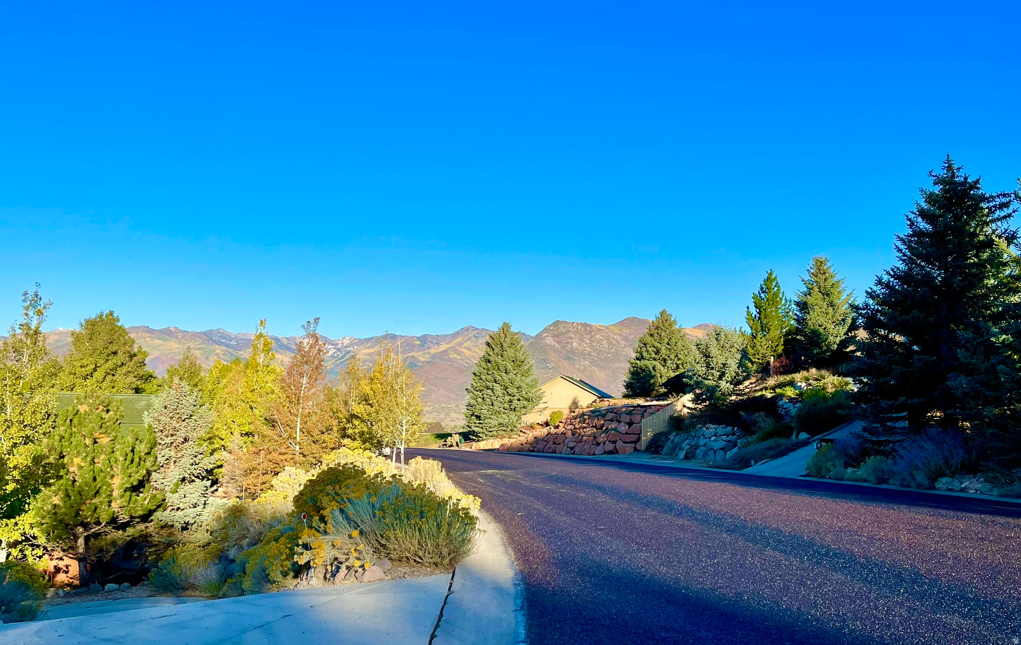 VALLEY HILLS ESTATES - Residential