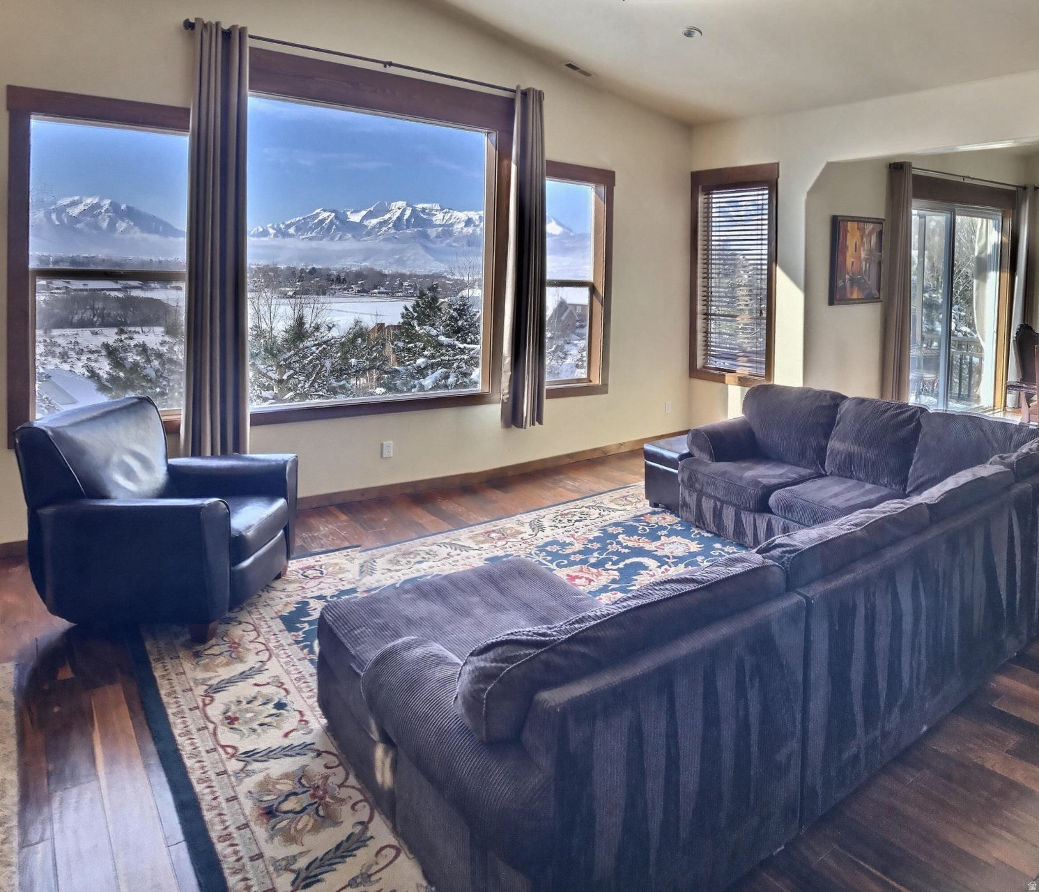 VALLEY HILLS ESTATES - Residential