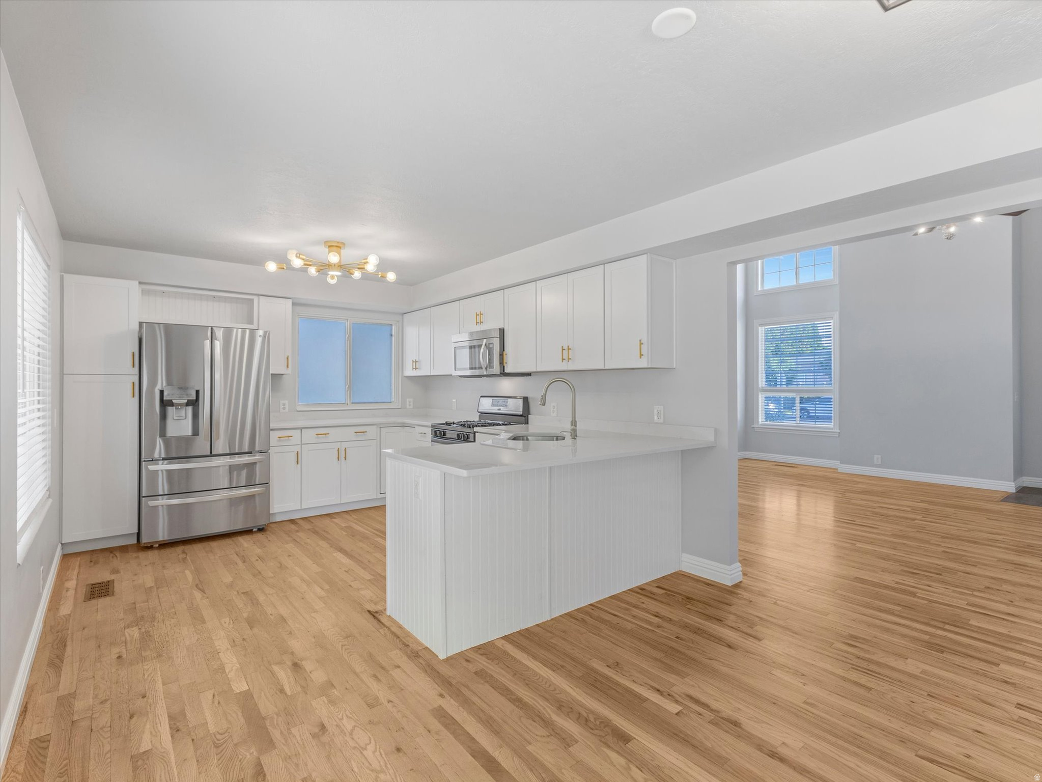 THE PINES - Residential