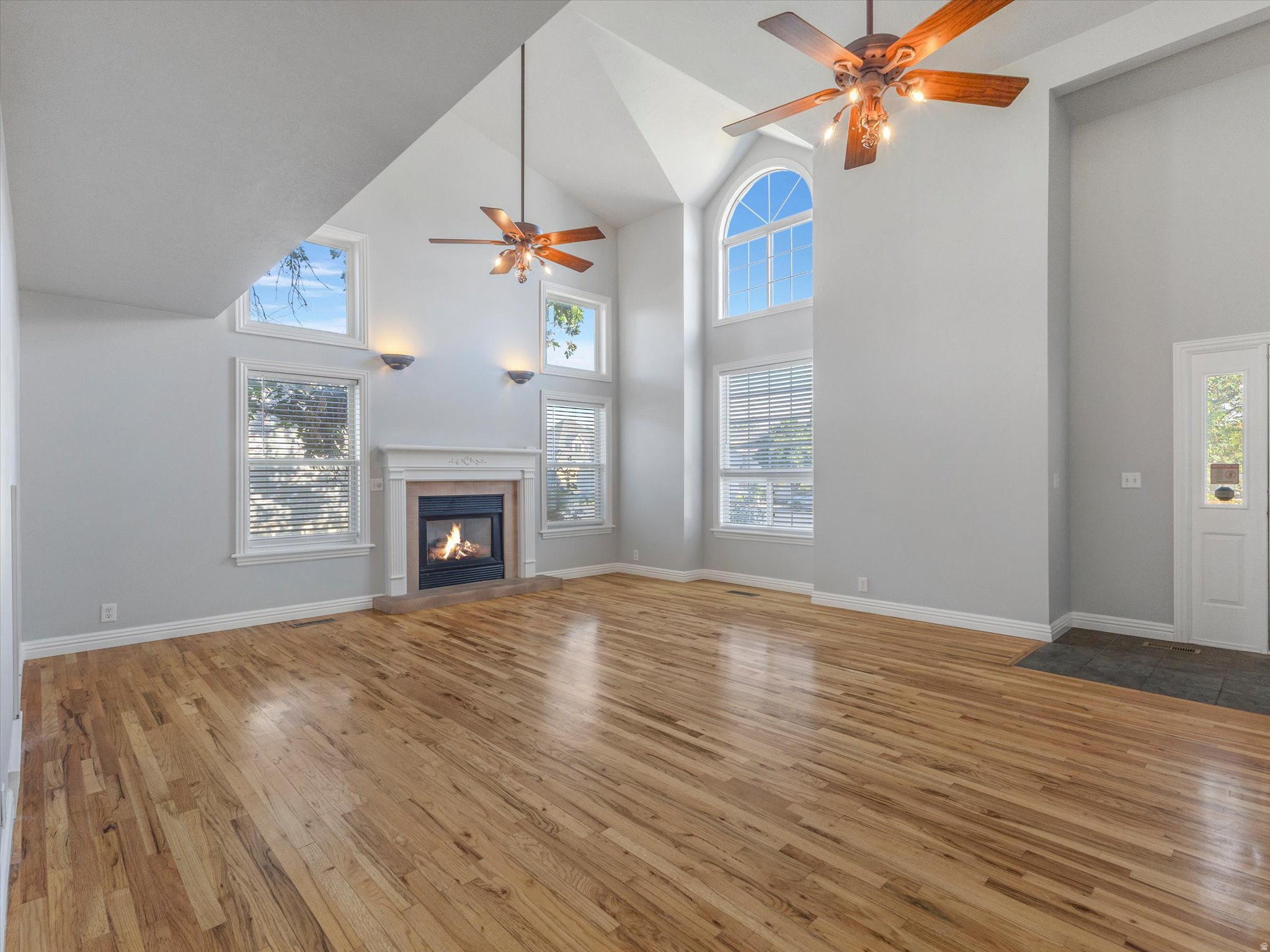 THE PINES - Residential