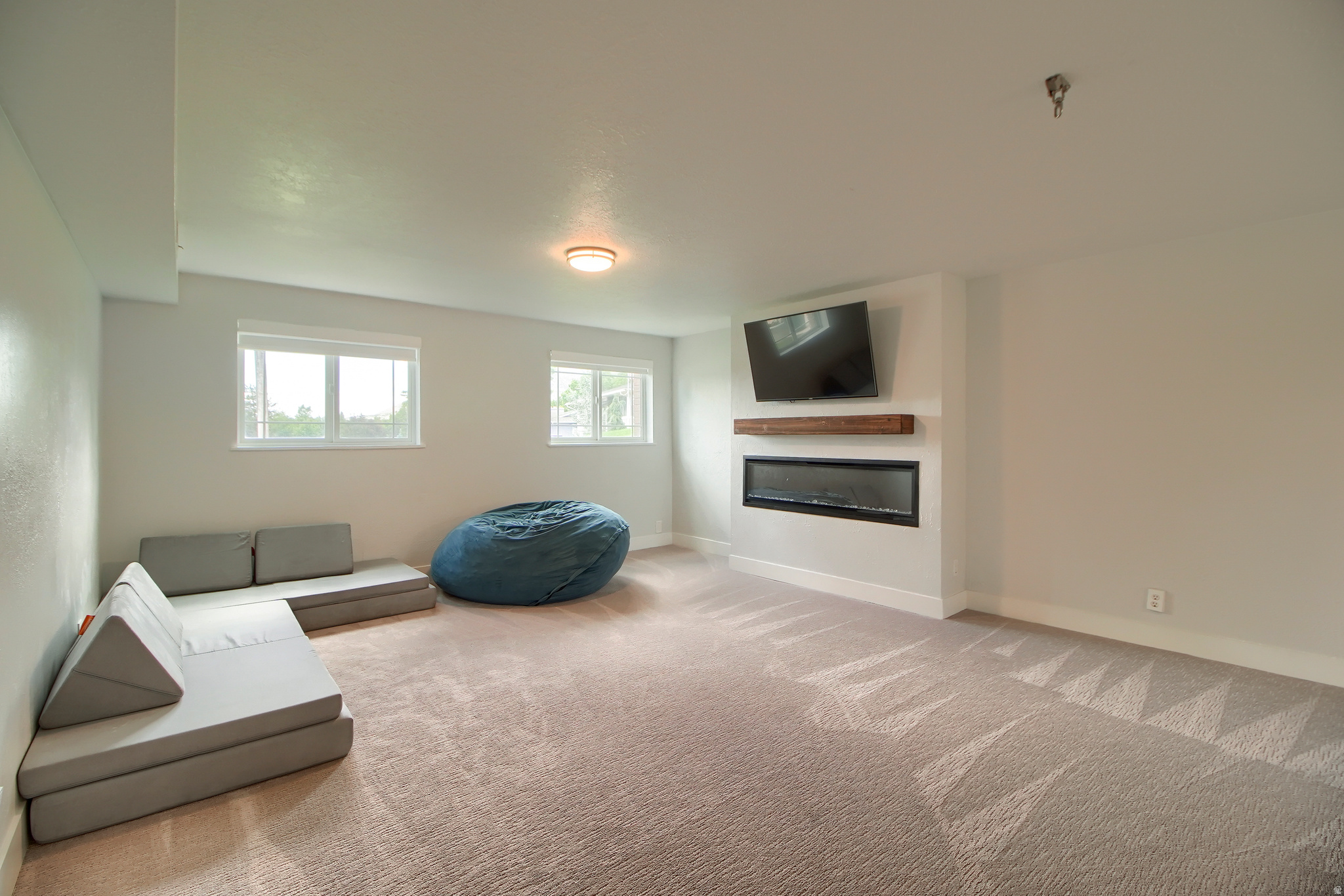 CENTENIAL ESTATES - Residential