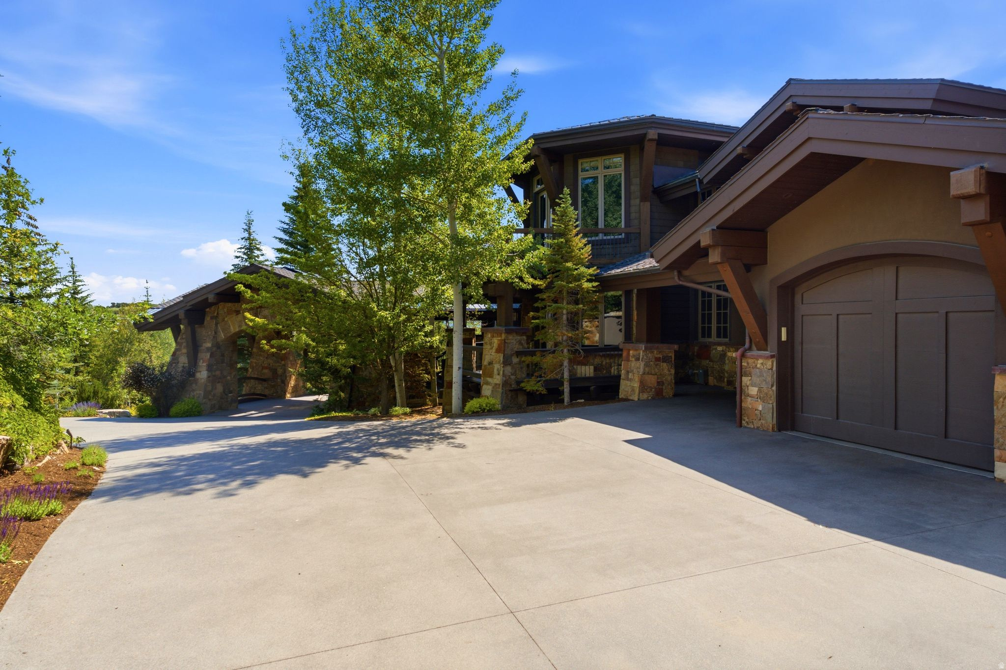 SANDSTONE COVE SUBDIVISION - Residential