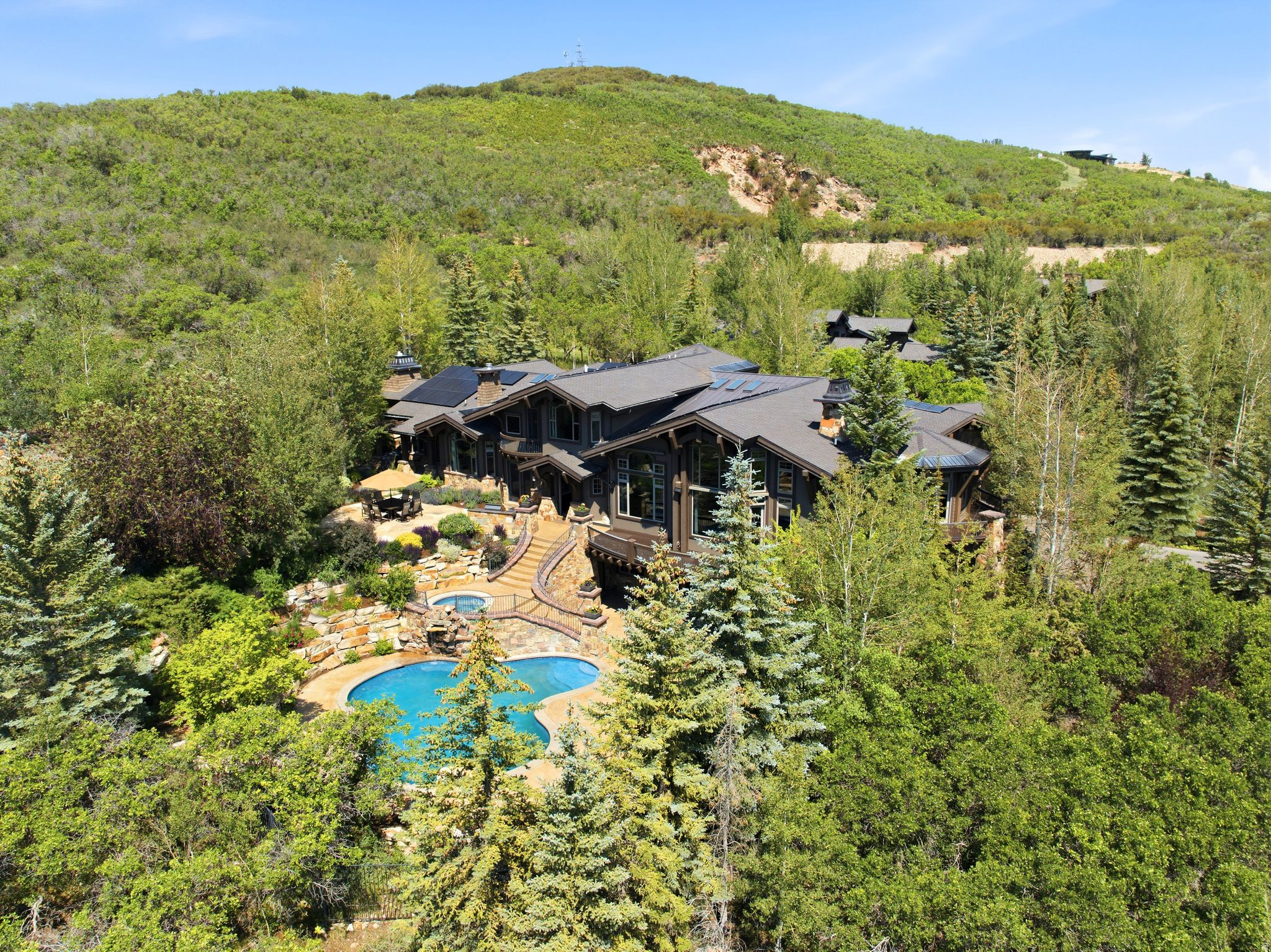 SANDSTONE COVE SUBDIVISION - Residential