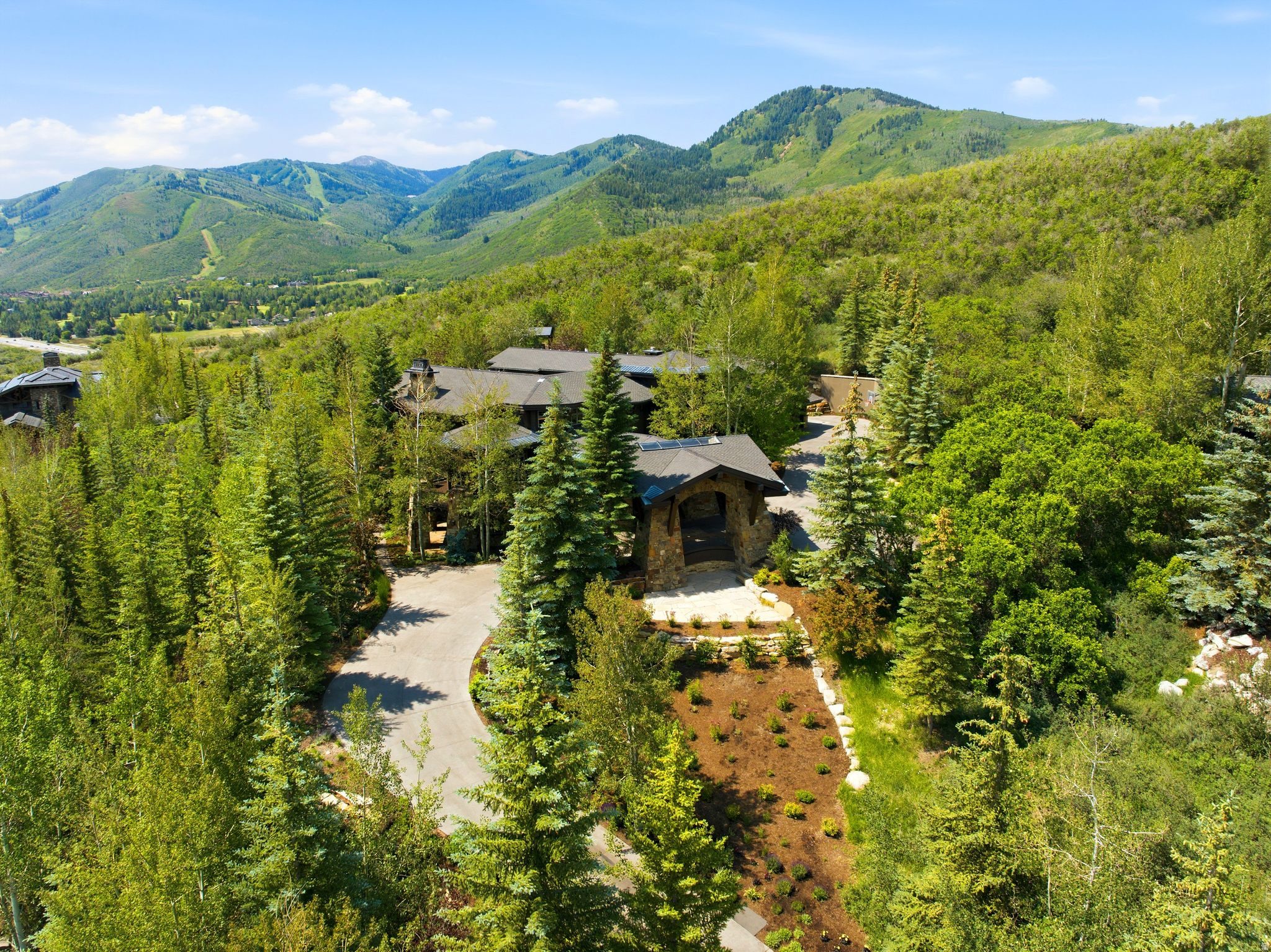 SANDSTONE COVE SUBDIVISION - Residential