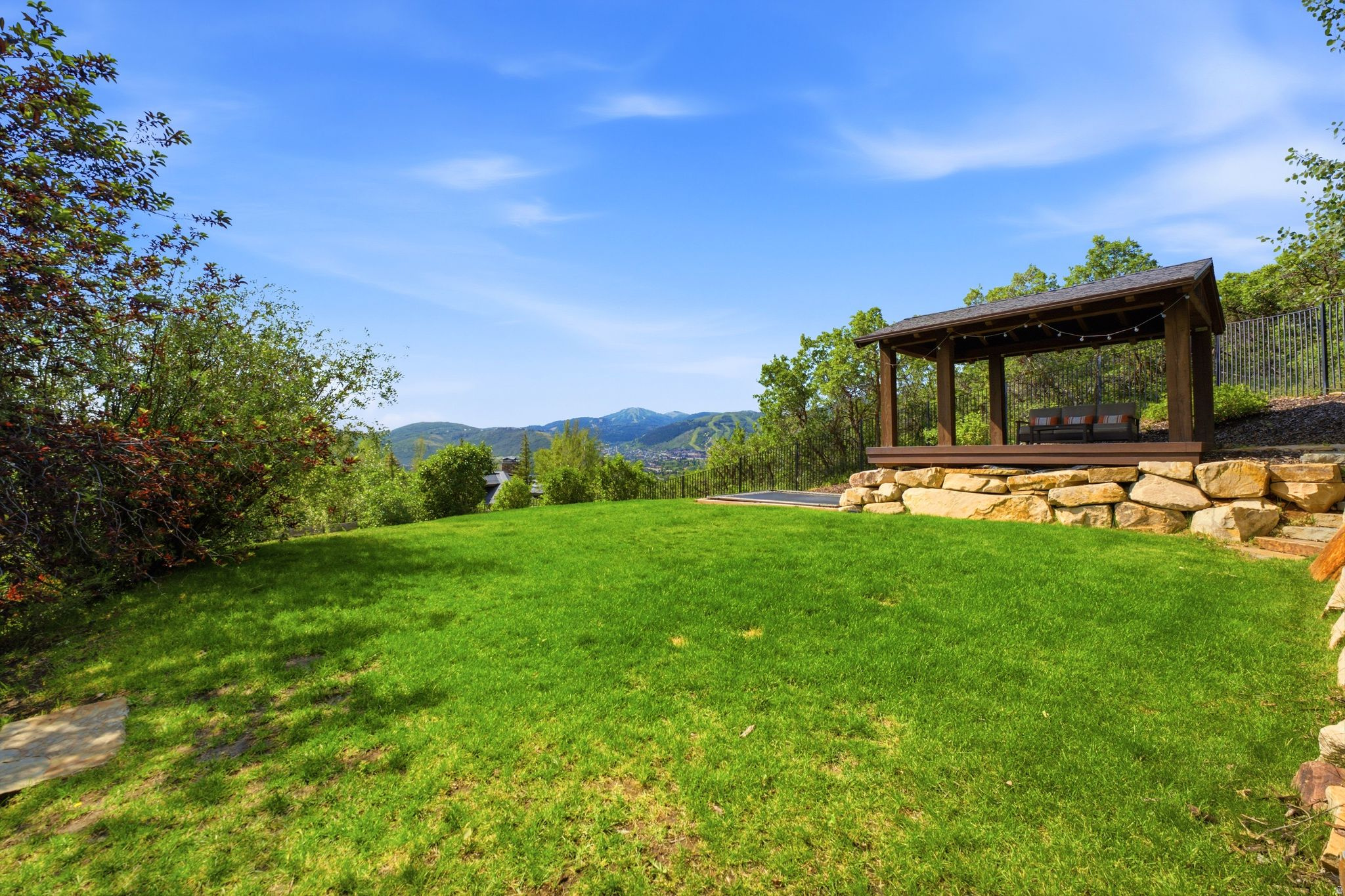 SANDSTONE COVE SUBDIVISION - Residential