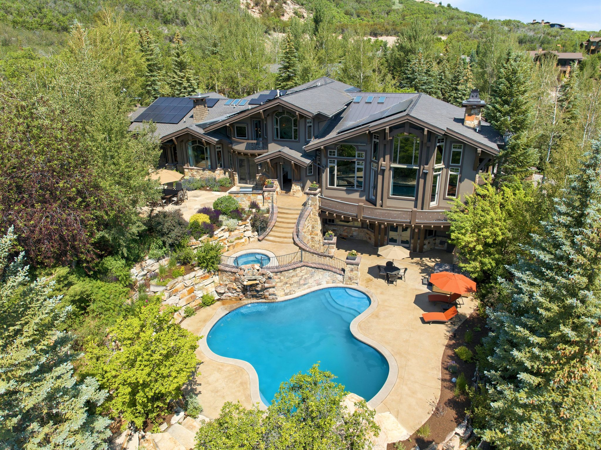 SANDSTONE COVE SUBDIVISION - Residential
