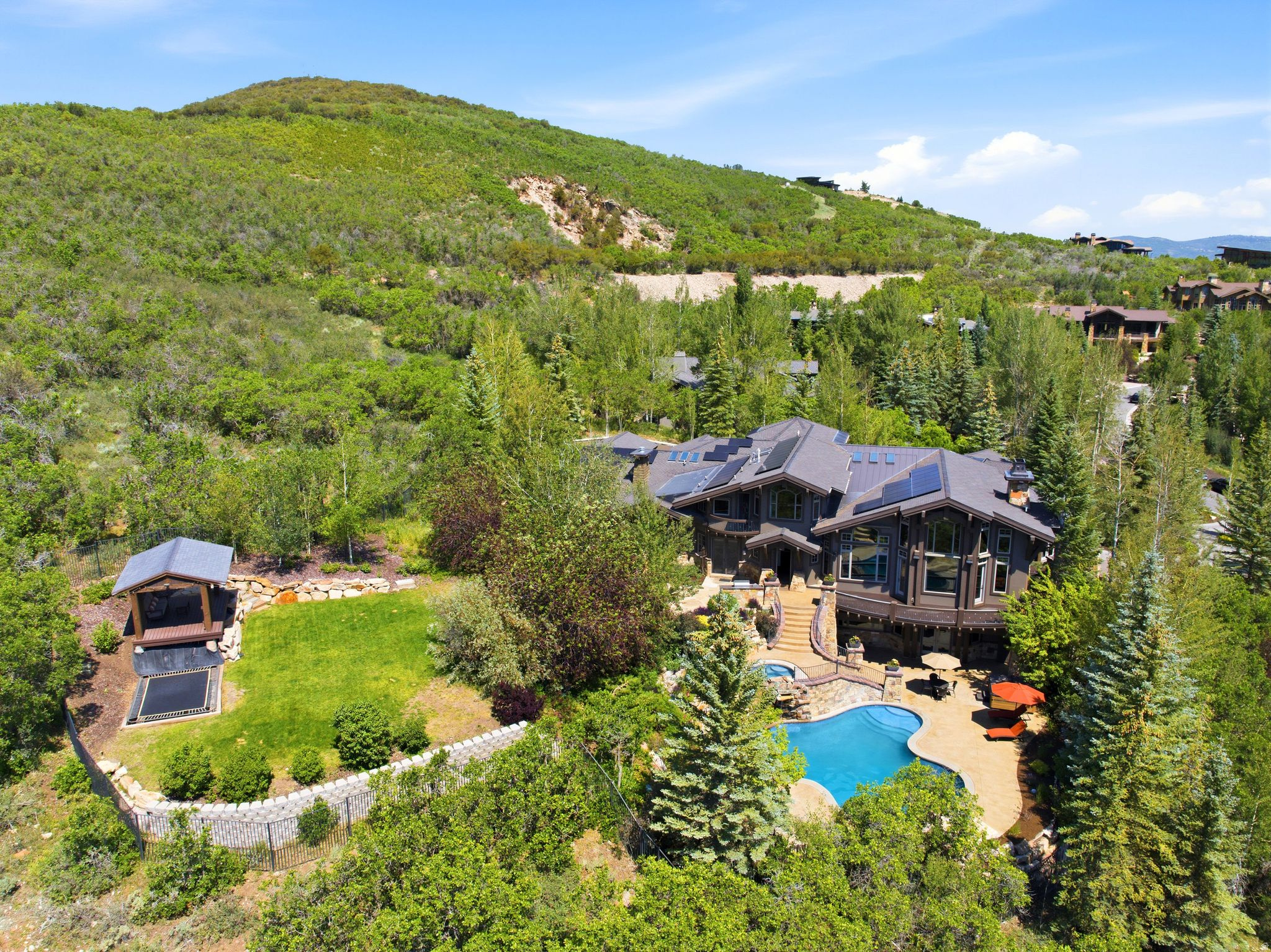 SANDSTONE COVE SUBDIVISION - Residential