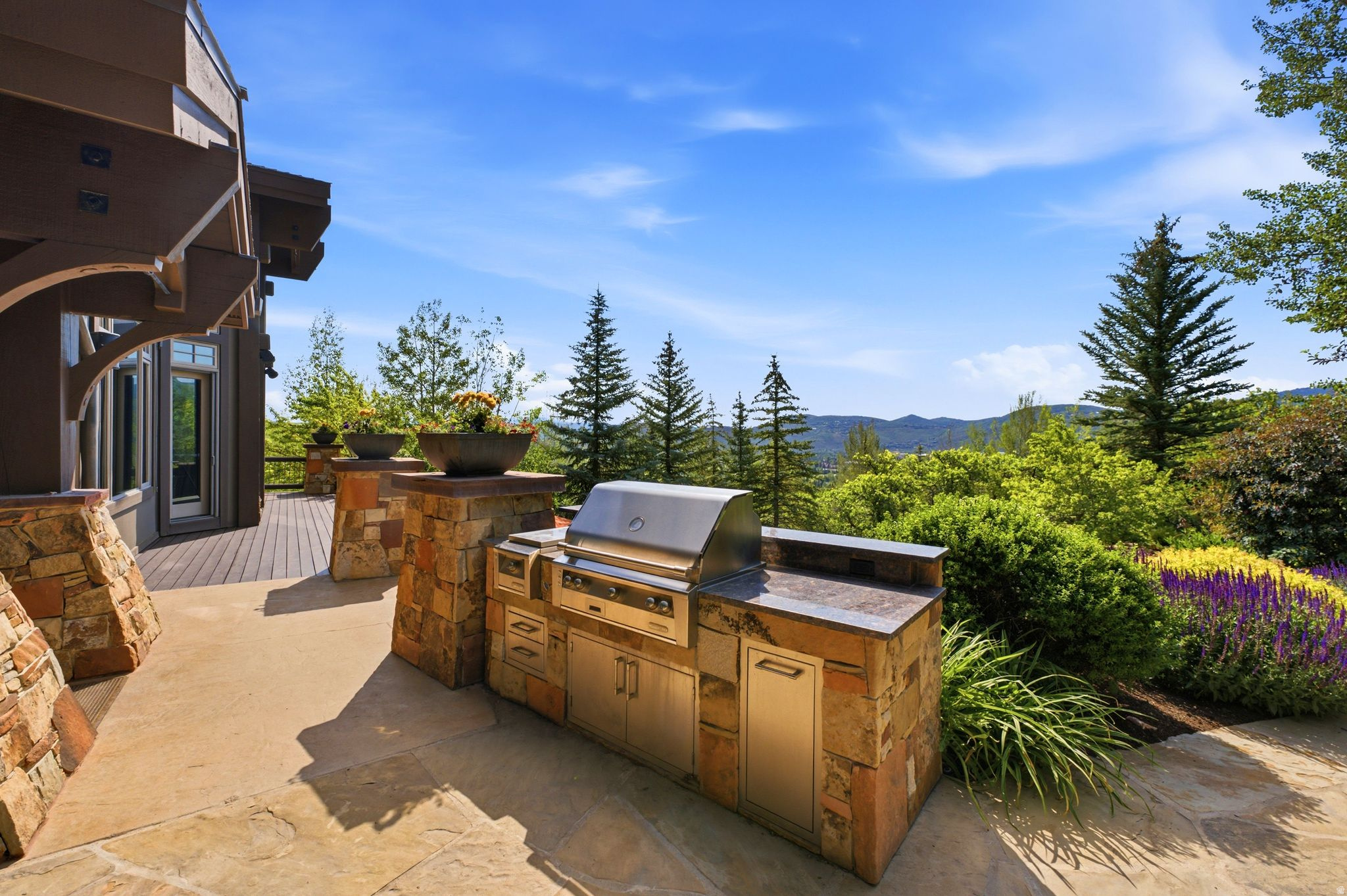 SANDSTONE COVE SUBDIVISION - Residential