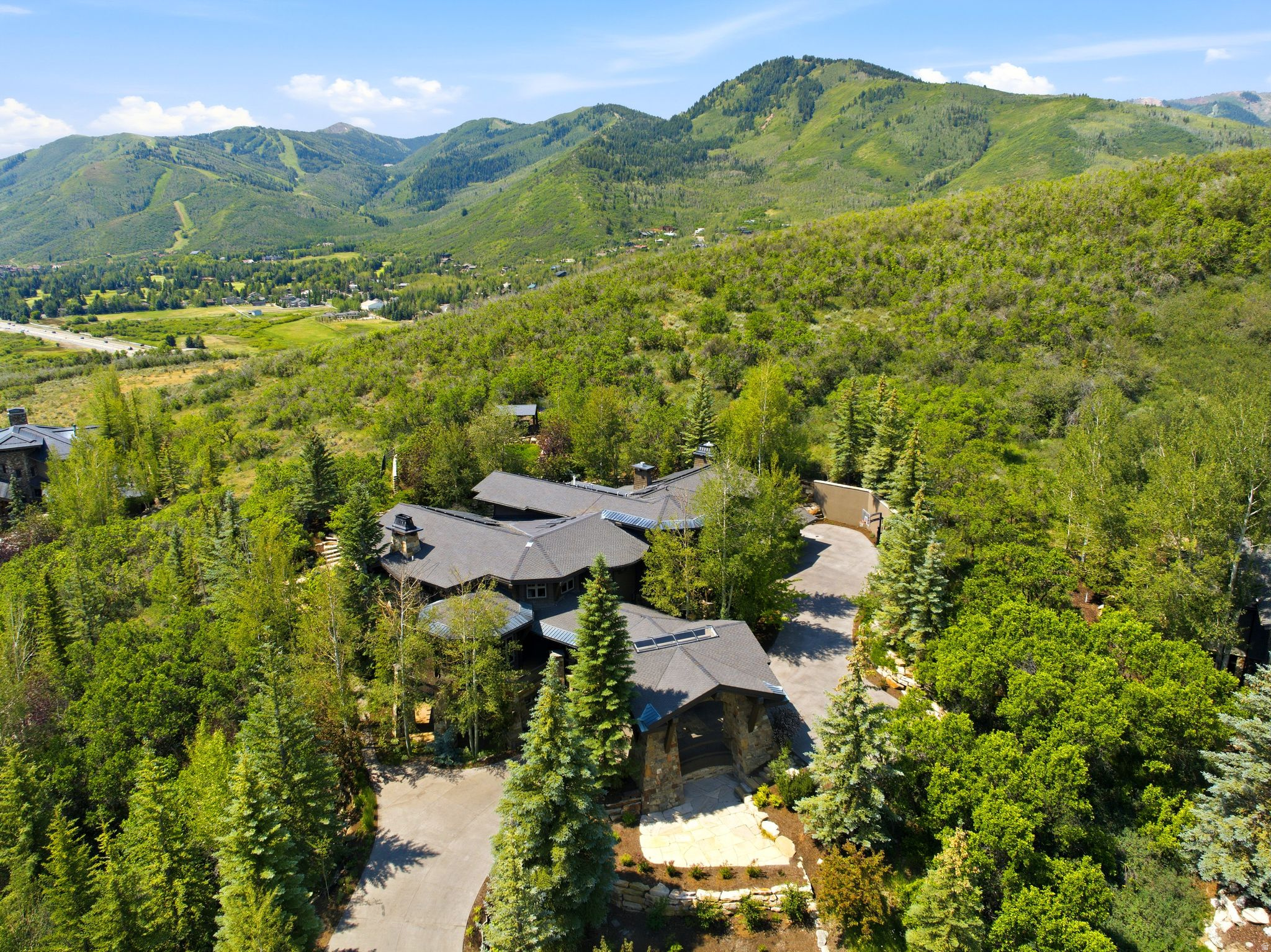SANDSTONE COVE SUBDIVISION - Residential