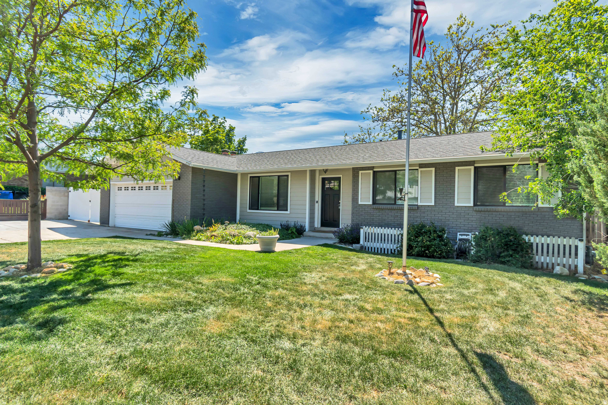 COTTONWOOD - Residential