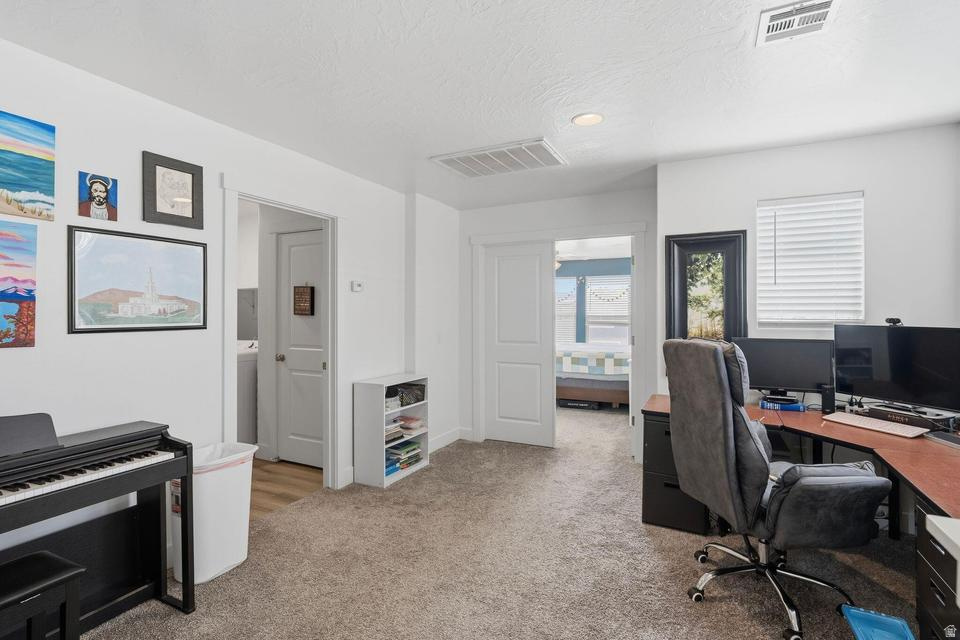 DESERT HOLLOW PH 1 - Residential