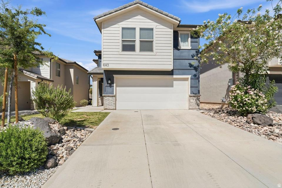 DESERT HOLLOW PH 1 - Residential