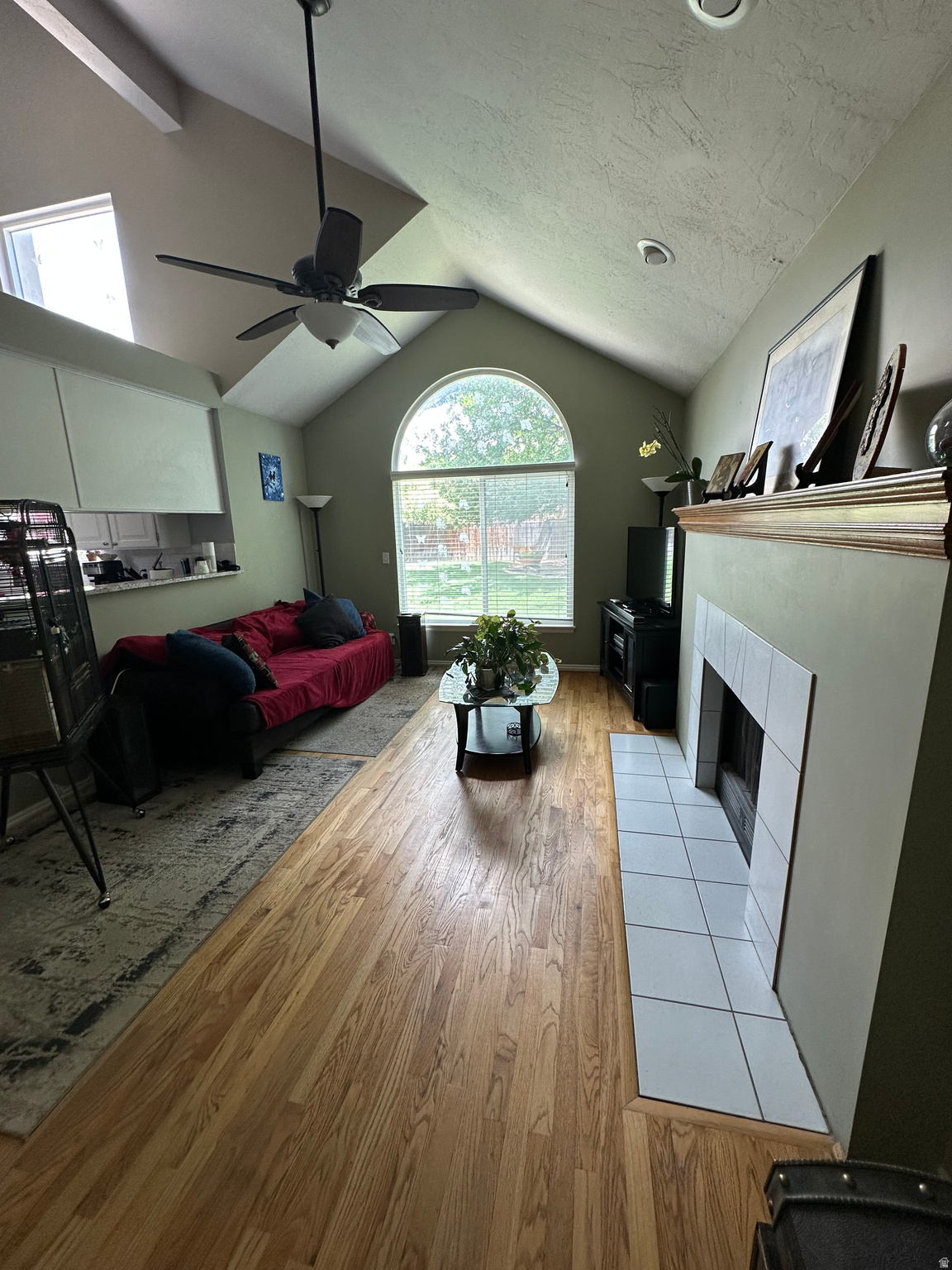 CRESCENT VISTA - Residential