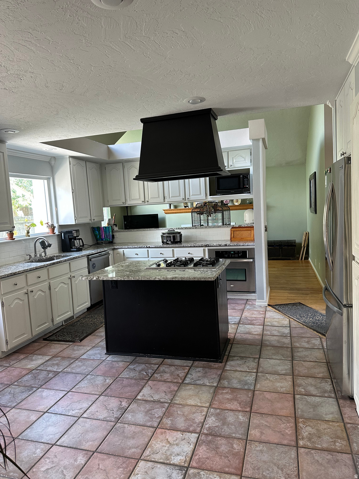 CRESCENT VISTA - Residential