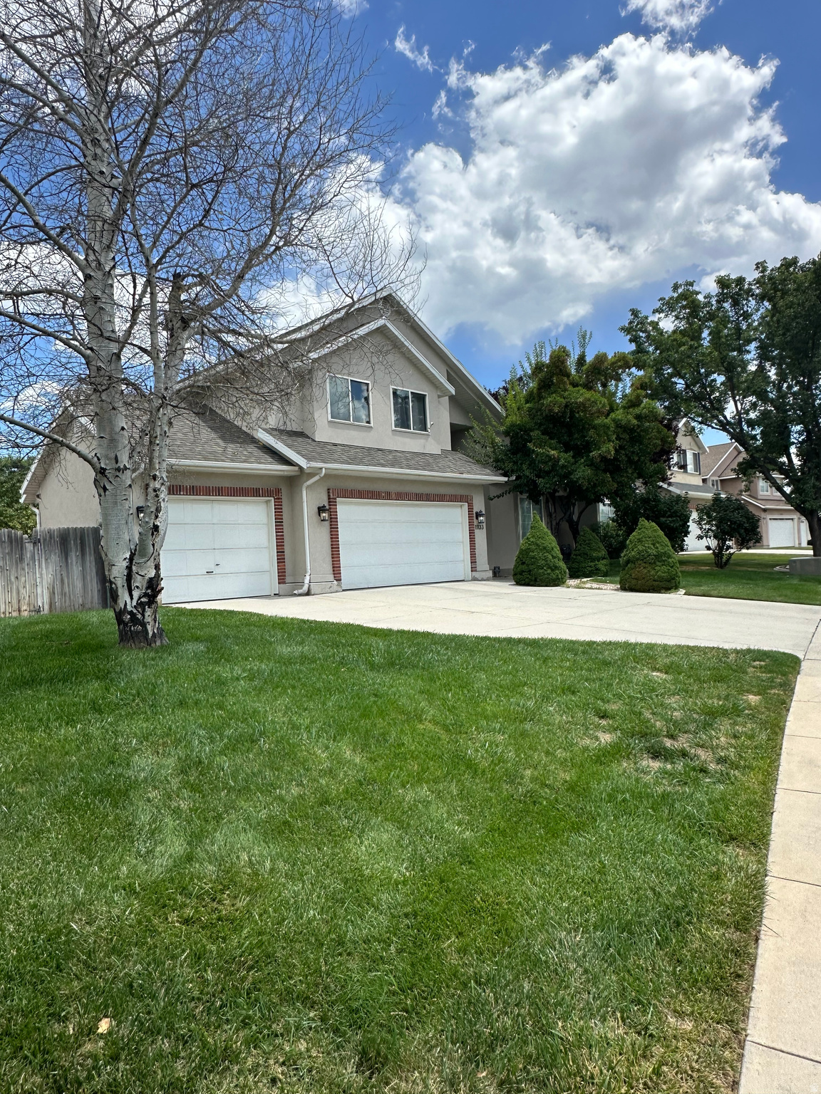 CRESCENT VISTA - Residential