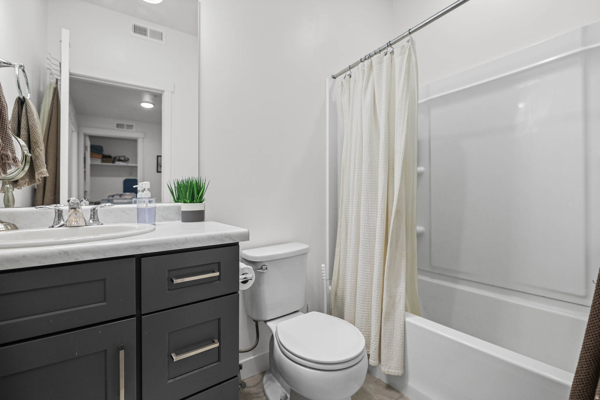 JORDAN HEIGHTS AT VIEW 78 PHASE 1 D - Residential