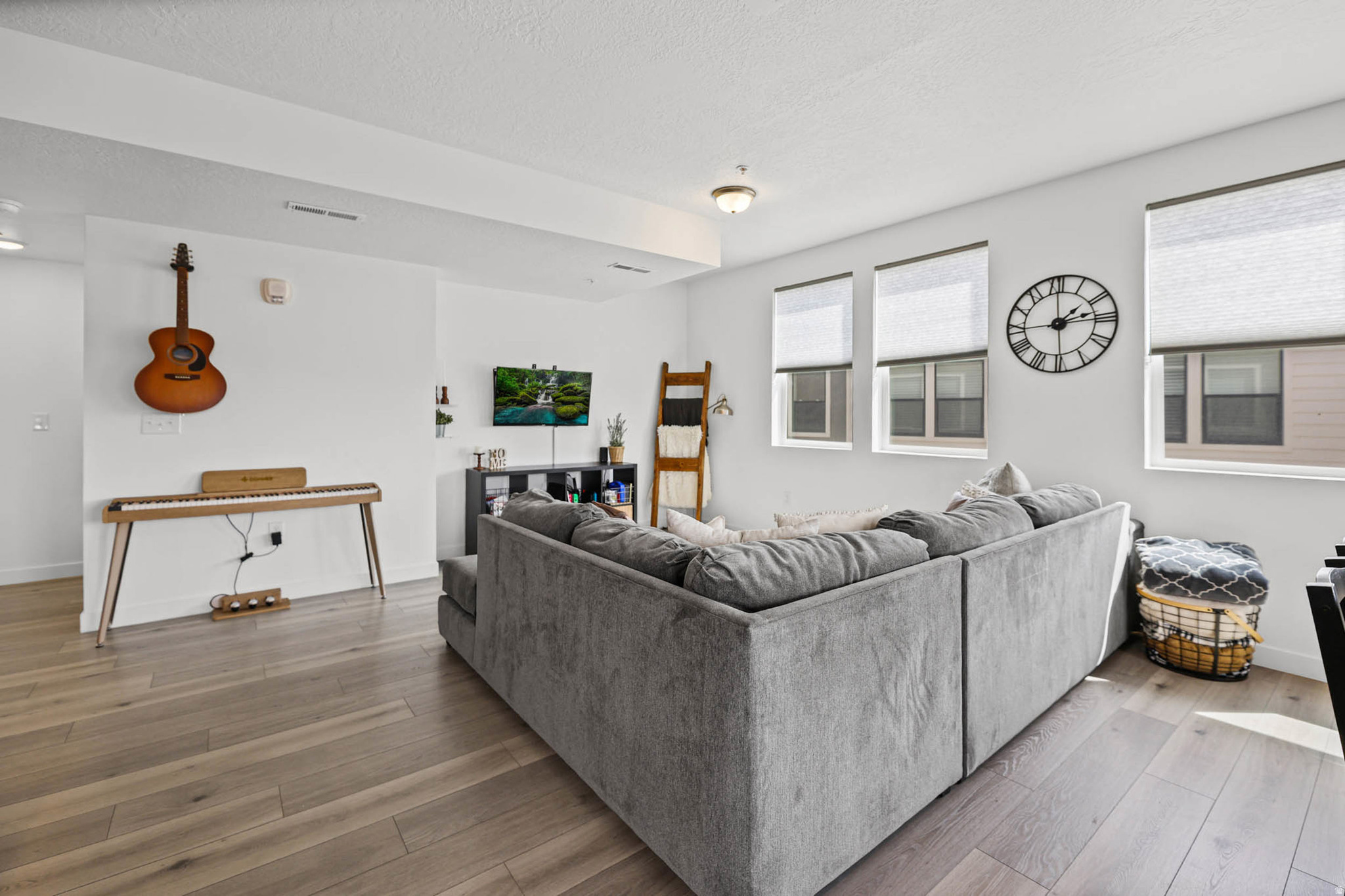 JORDAN HEIGHTS AT VIEW 78 PHASE 1 D - Residential