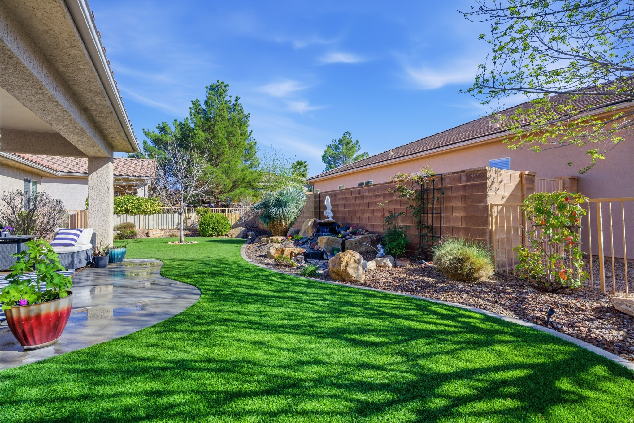 SUN RIVER - Residential